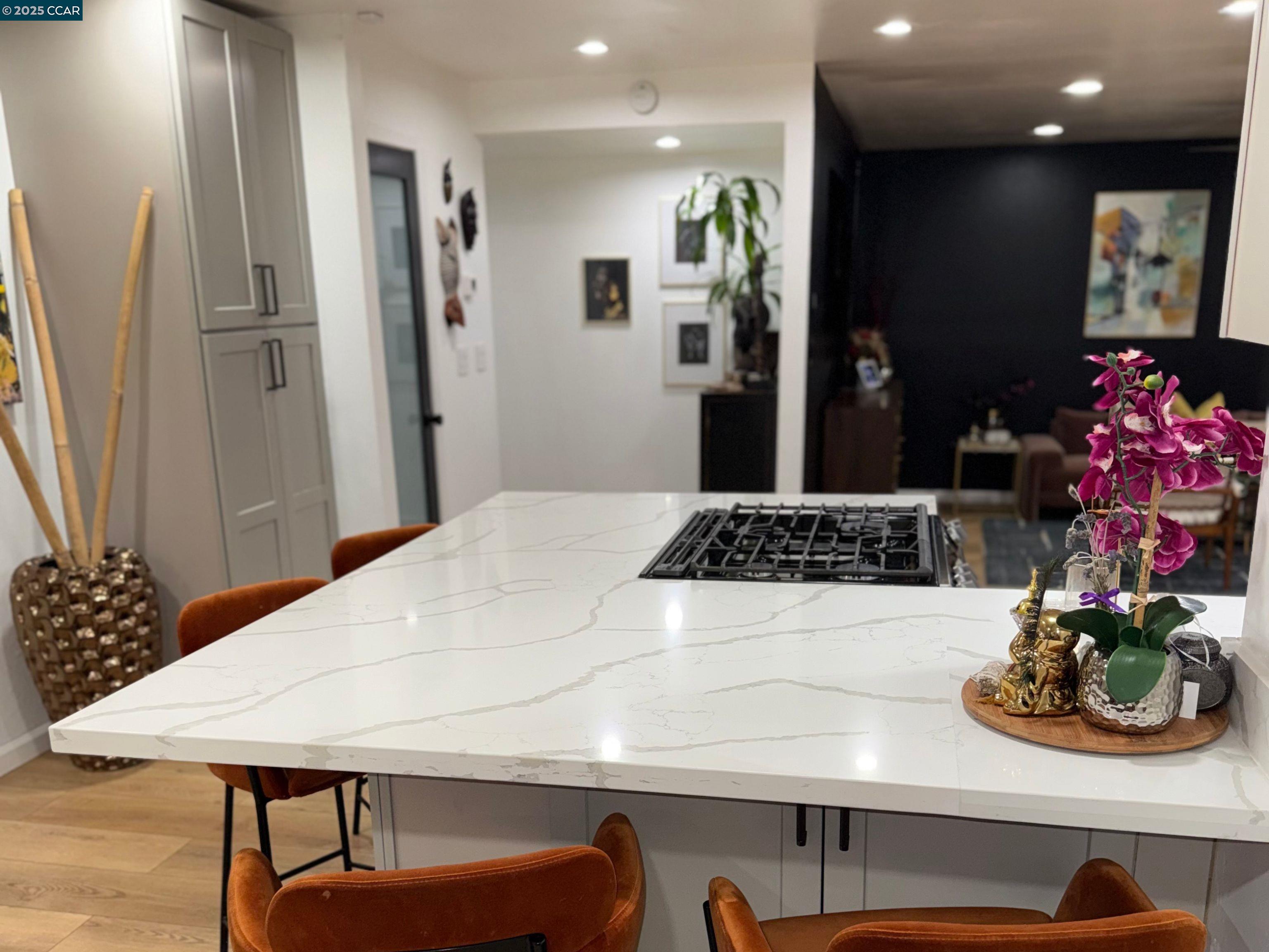 Detail Gallery Image 10 of 16 For 120 E Lake Drive, Antioch,  CA 94509 - 4 Beds | 2 Baths