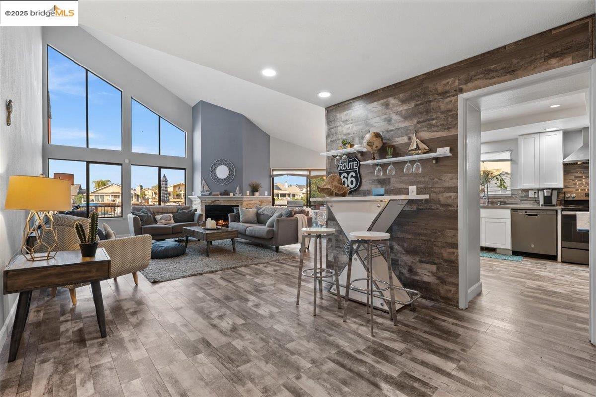 Detail Gallery Image 25 of 52 For 4681 Spinnaker Way, Discovery Bay,  CA 94505 - 3 Beds | 2 Baths