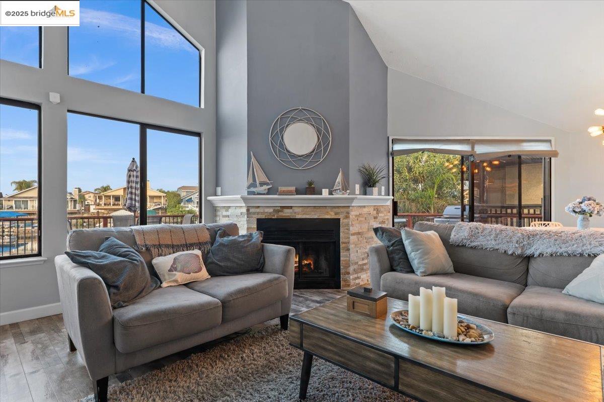 Detail Gallery Image 33 of 52 For 4681 Spinnaker Way, Discovery Bay,  CA 94505 - 3 Beds | 2 Baths