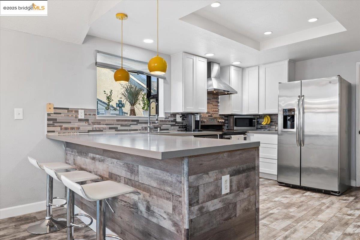 Detail Gallery Image 5 of 52 For 4681 Spinnaker Way, Discovery Bay,  CA 94505 - 3 Beds | 2 Baths