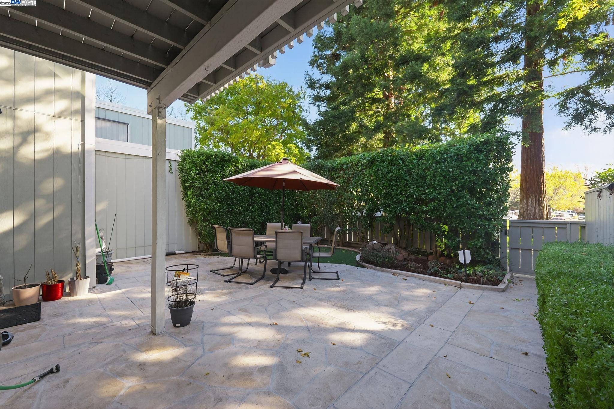 Detail Gallery Image 30 of 45 For 7210 Valley View Ct, Pleasanton,  CA 94588 - 4 Beds | 2/1 Baths