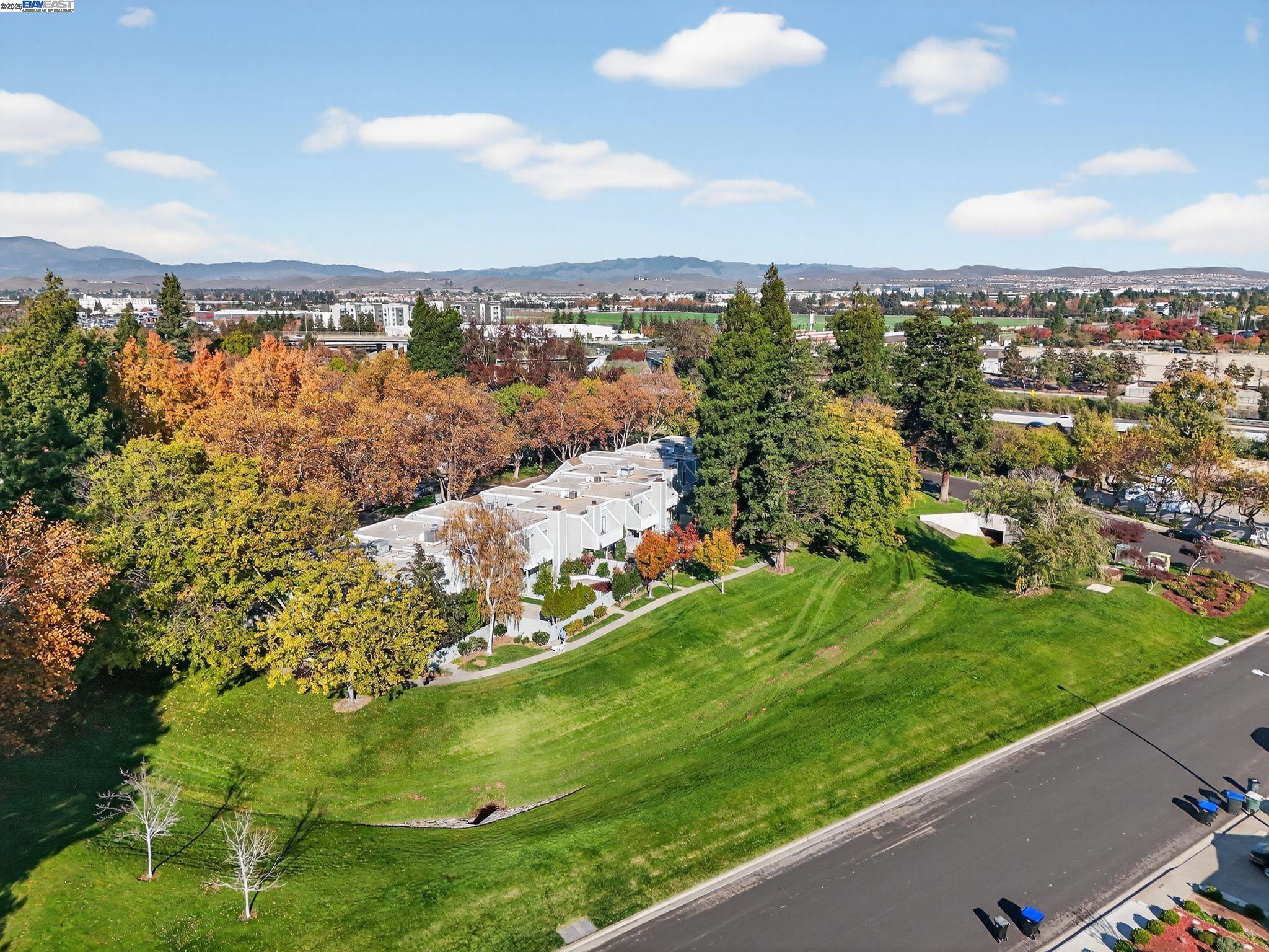 Detail Gallery Image 43 of 45 For 7210 Valley View Ct, Pleasanton,  CA 94588 - 4 Beds | 2/1 Baths