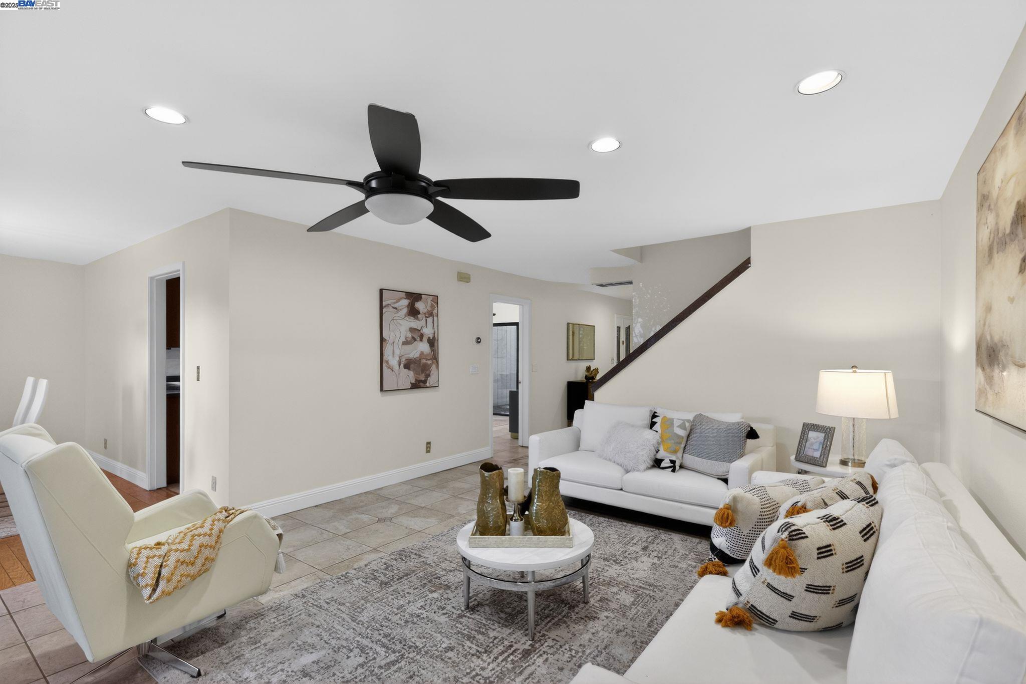 Detail Gallery Image 8 of 45 For 7210 Valley View Ct, Pleasanton,  CA 94588 - 4 Beds | 2/1 Baths