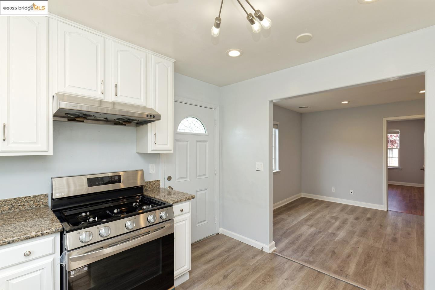 4251 Porter St, Oakland CA 94619 — photo 11