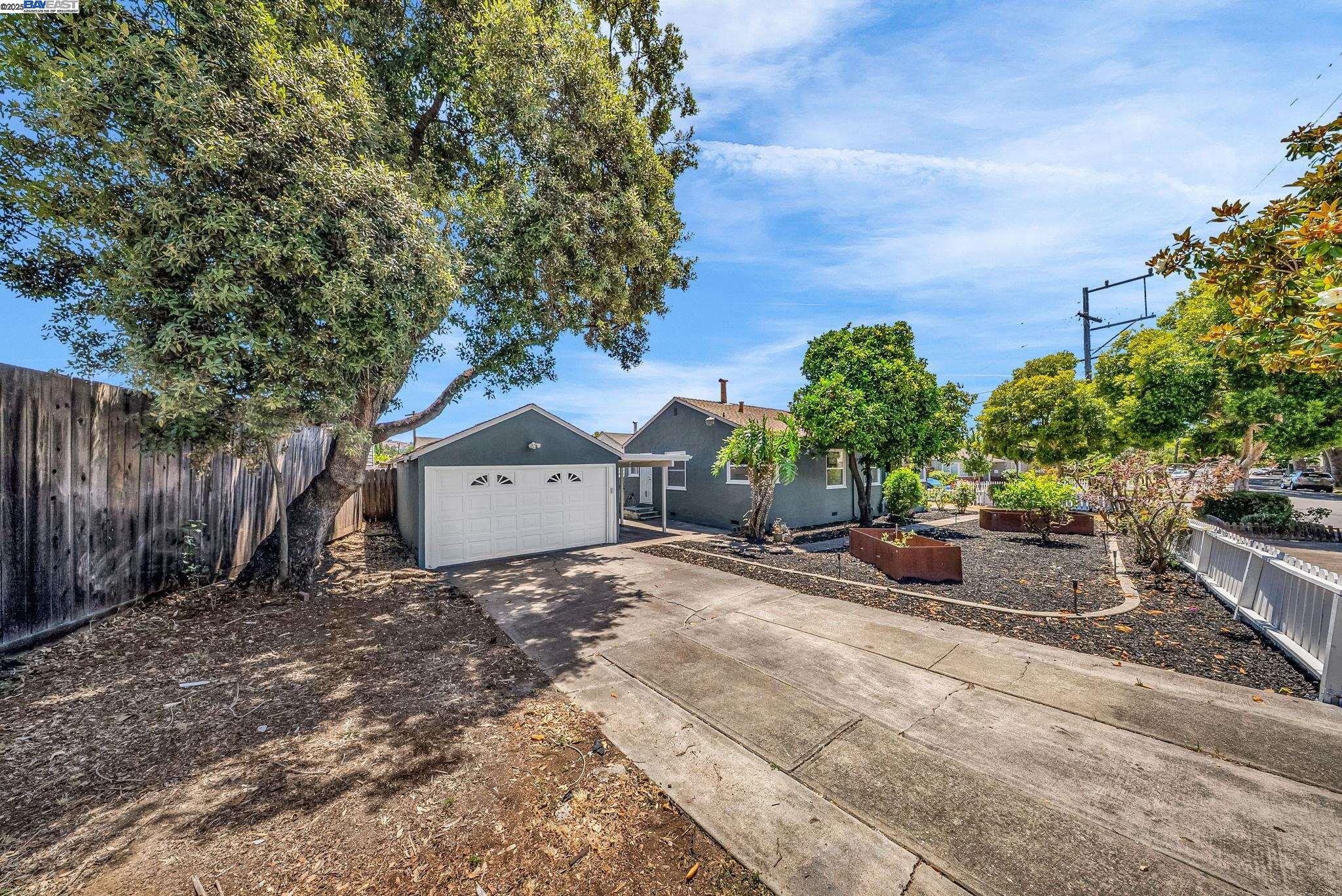 Detail Gallery Image 35 of 38 For 205 Julius Street, San Leandro,  CA 94577 - 2 Beds | 1 Baths