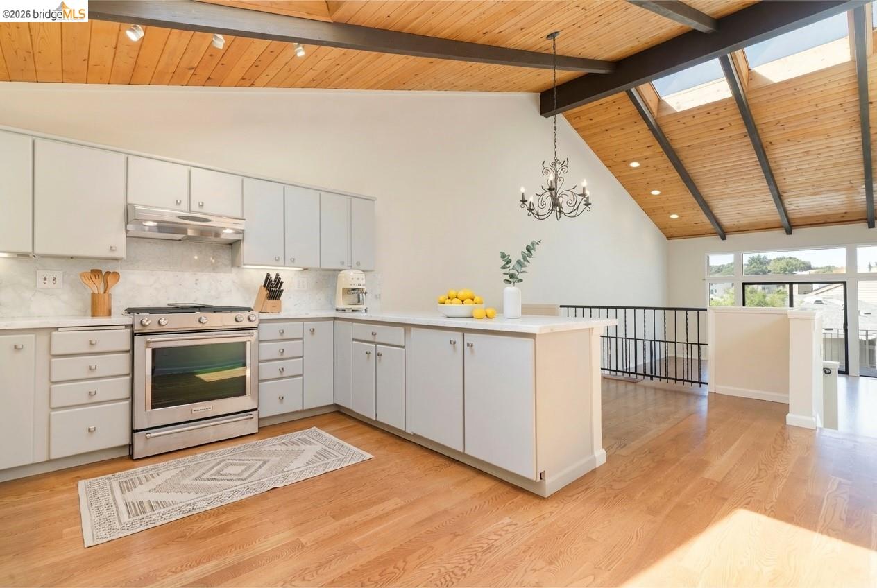 Photo #15: 41118667 Listing: Photo #15