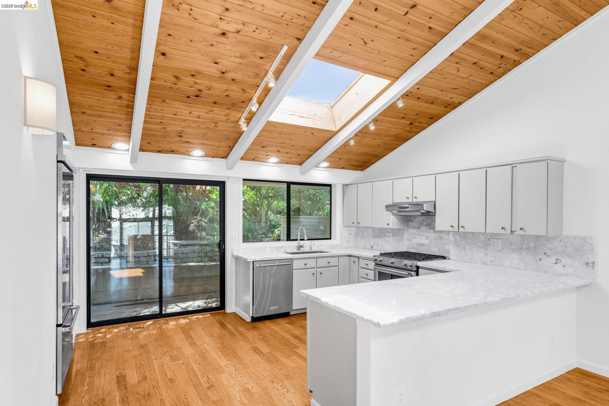 Photo #19: 41118667 Listing: Photo #19