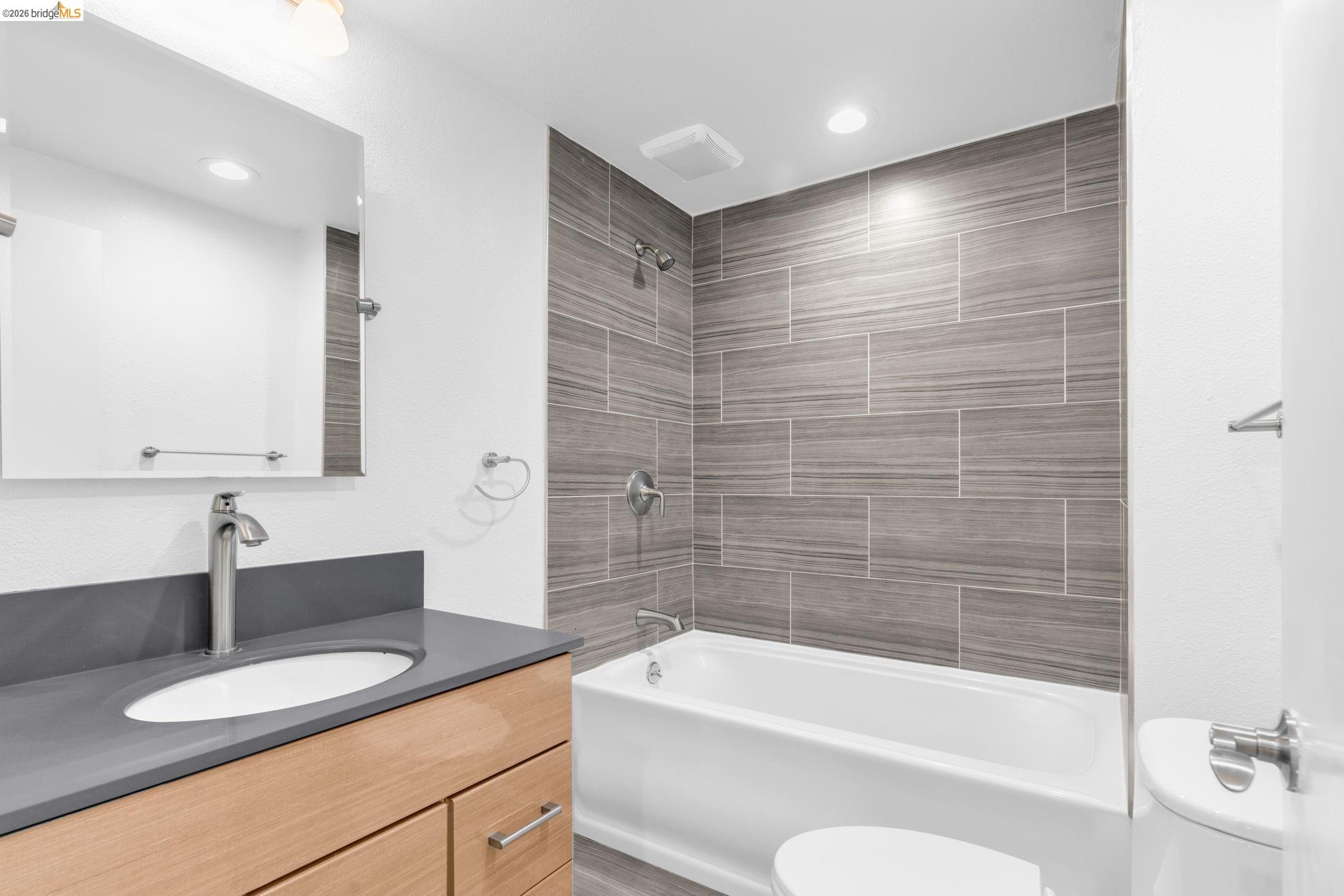 Photo #37: 41118667 Listing: Photo #37