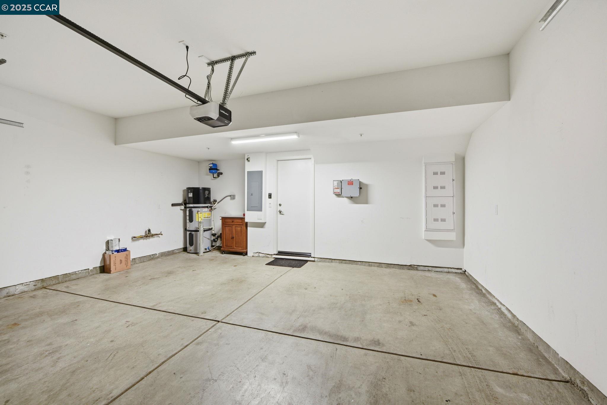 Photo #34: 41118695 Listing: Photo #34