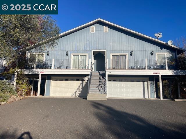 Groveland (A gateway to Yosemite)