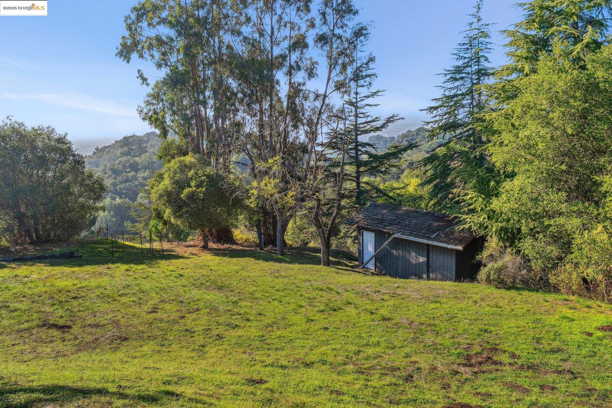 11330 Lochard St, Oakland, CA, 94605