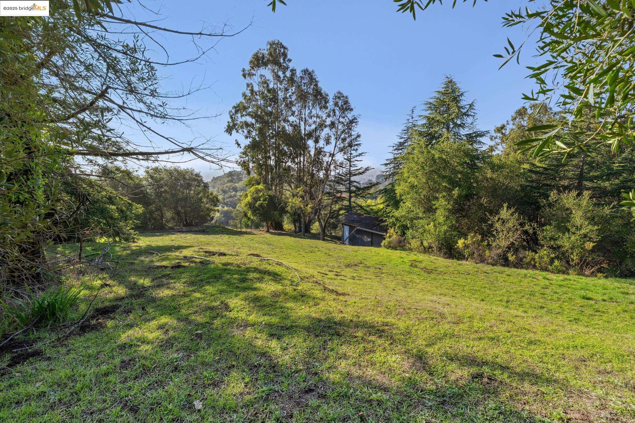 11330 Lochard St, Oakland, CA, 94605