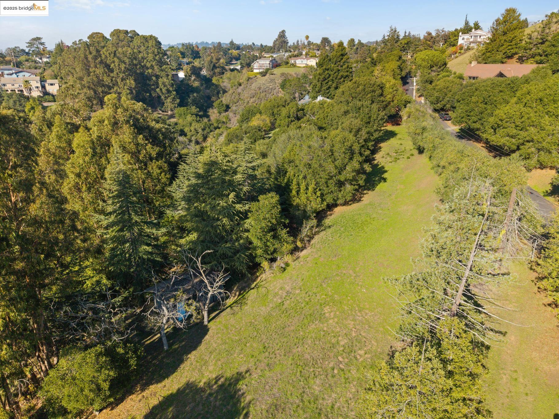 11330 Lochard St, Oakland, CA, 94605