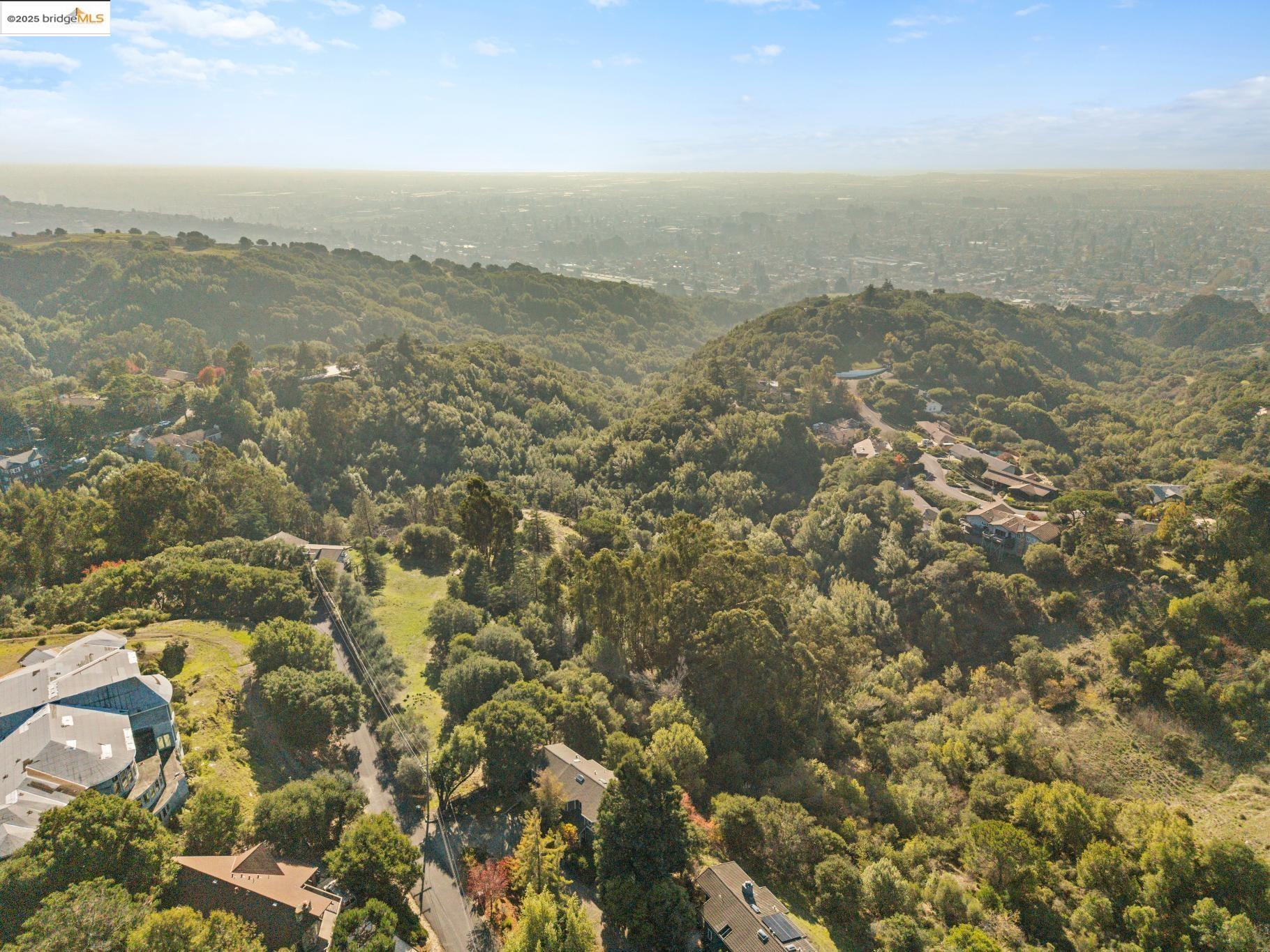 11330 Lochard St, Oakland, CA, 94605