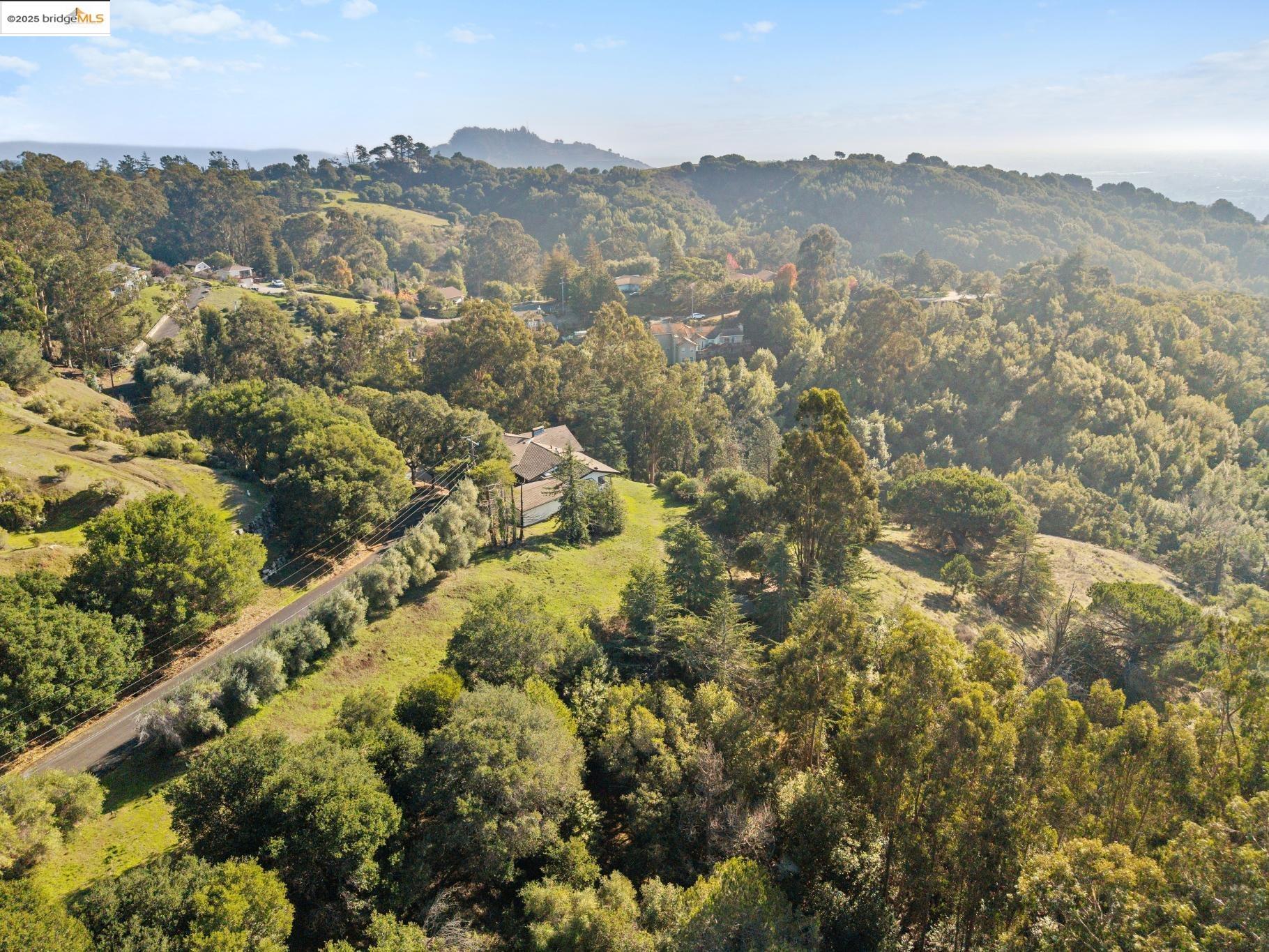 11330 Lochard St, Oakland, CA, 94605