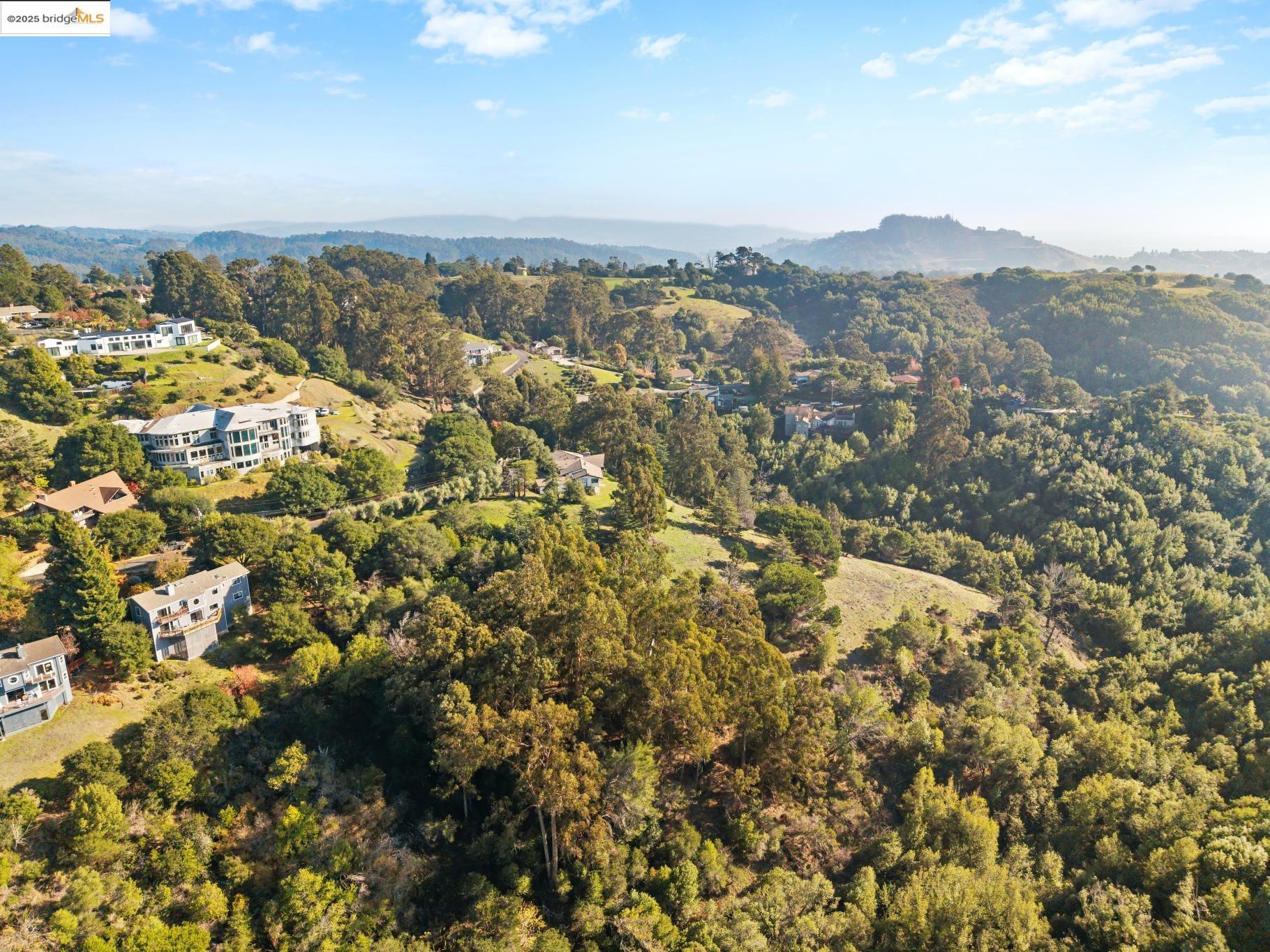 11330 Lochard St, Oakland, CA, 94605