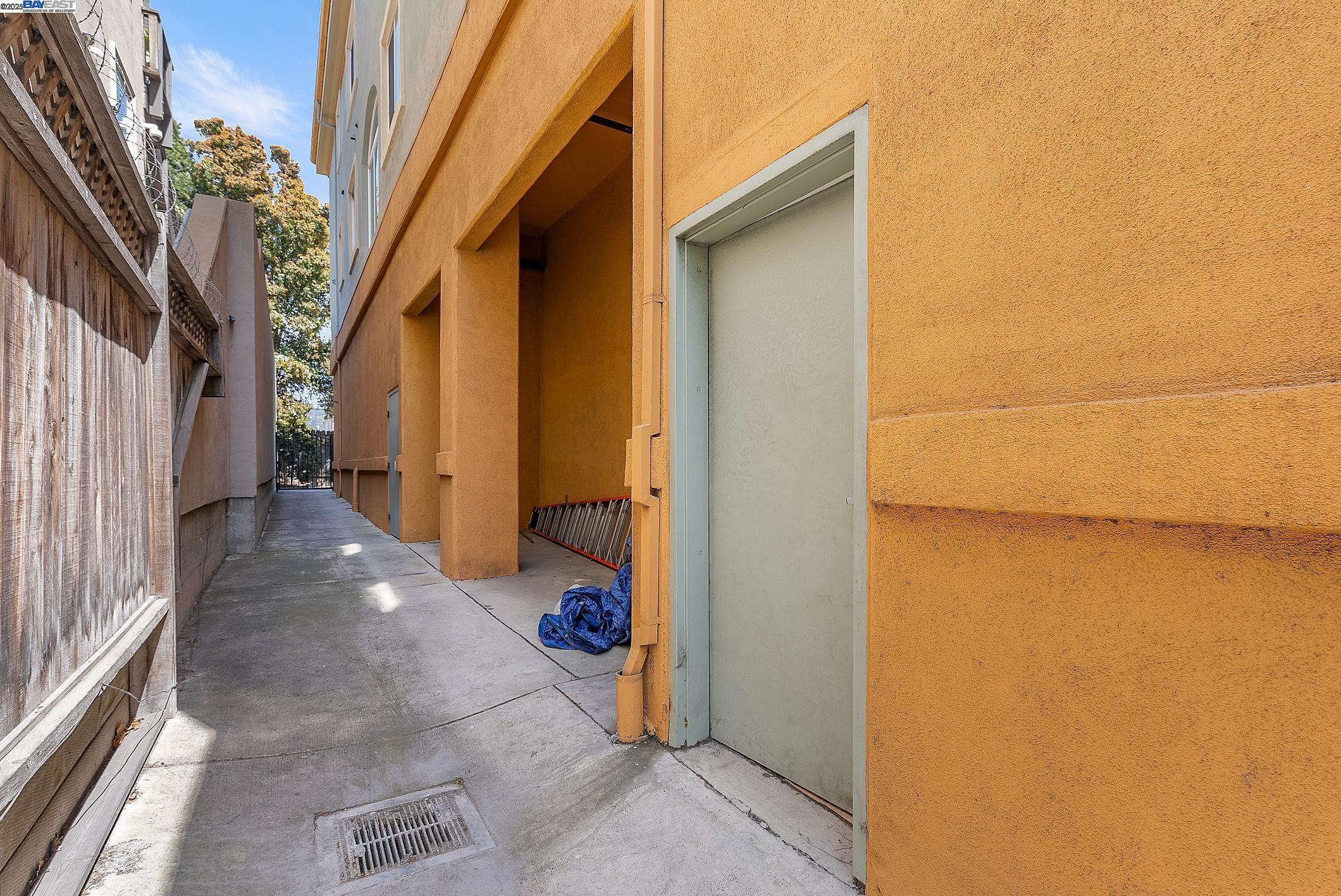 727 San Pablo Ave, Albany, CA, 94706