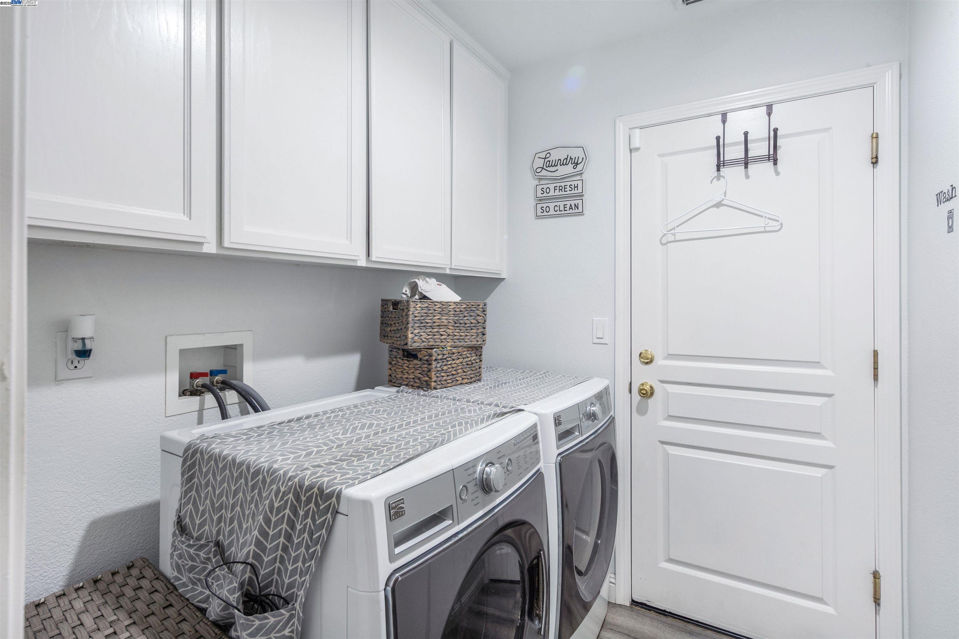 Detail Gallery Image 20 of 34 For 715 Bobcat Ln, Manteca,  CA 95336 - 4 Beds | 2 Baths