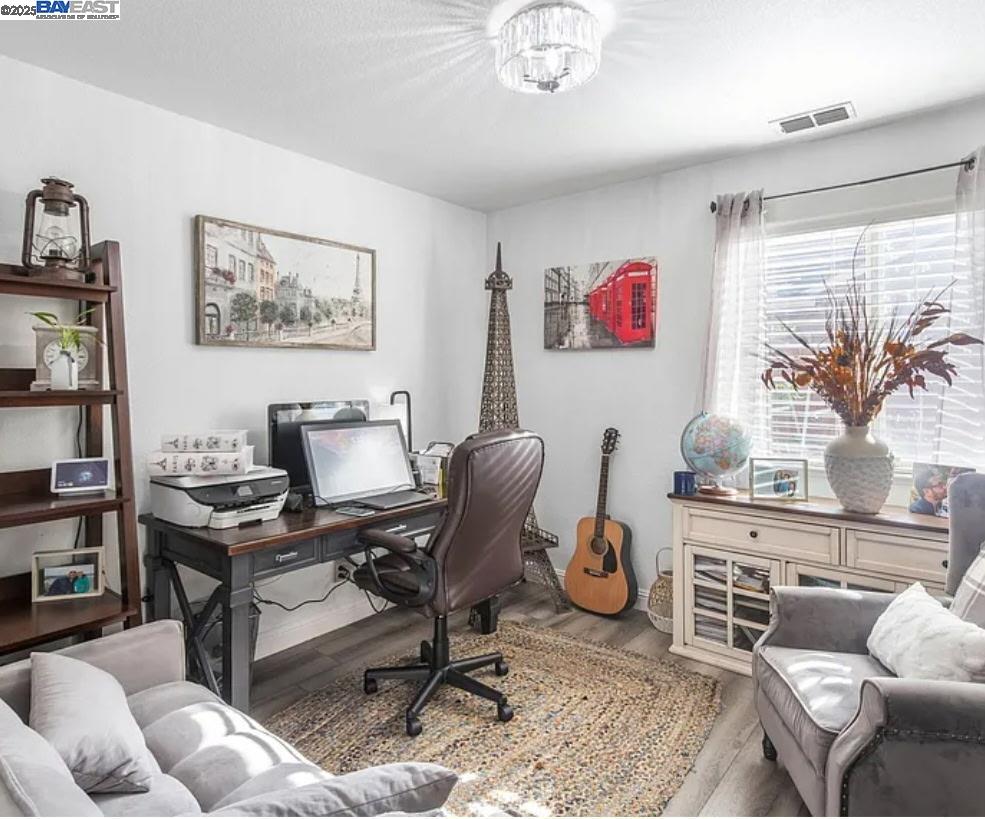 Detail Gallery Image 22 of 34 For 715 Bobcat Ln, Manteca,  CA 95336 - 4 Beds | 2 Baths