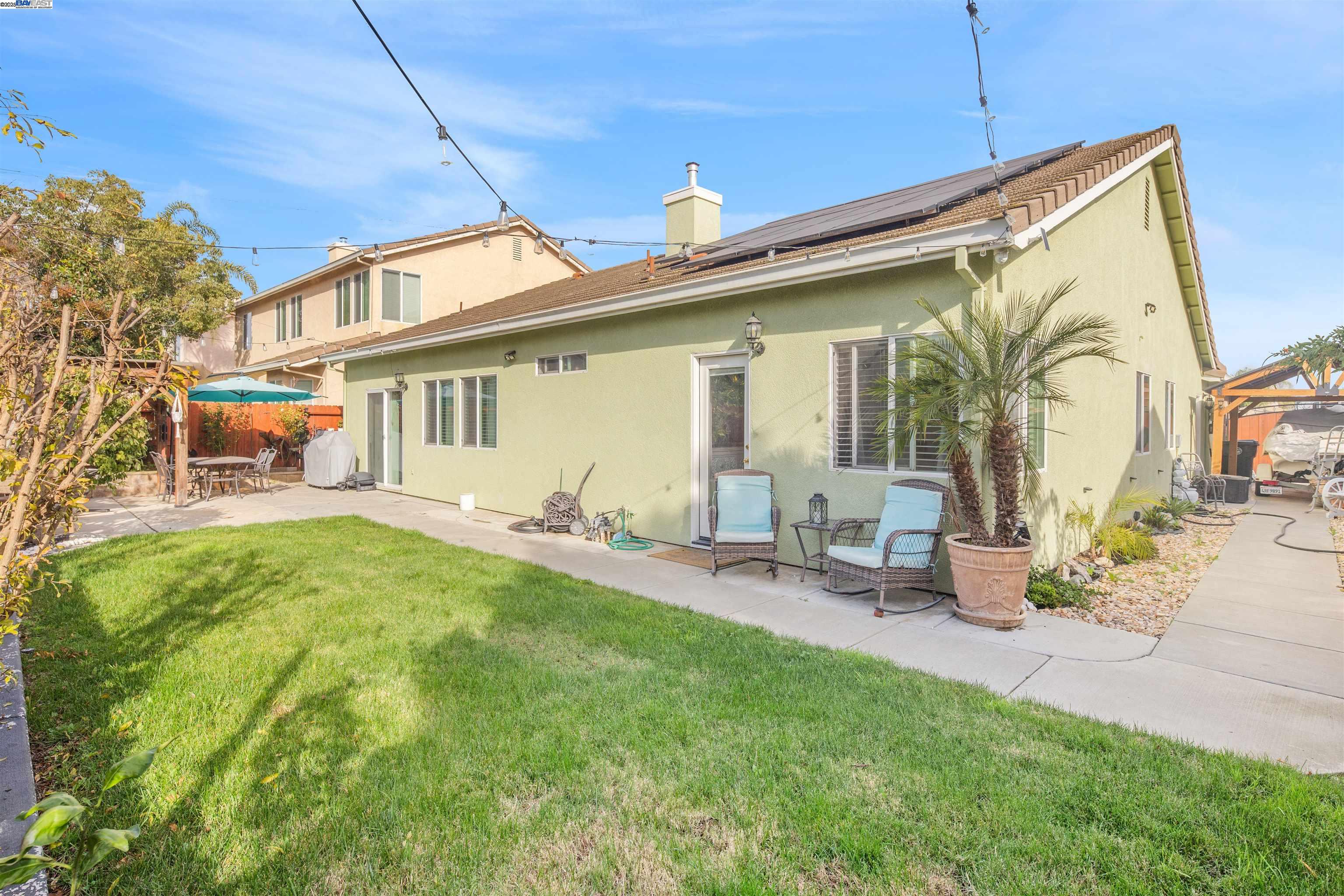 Detail Gallery Image 30 of 34 For 715 Bobcat Ln, Manteca,  CA 95336 - 4 Beds | 2 Baths