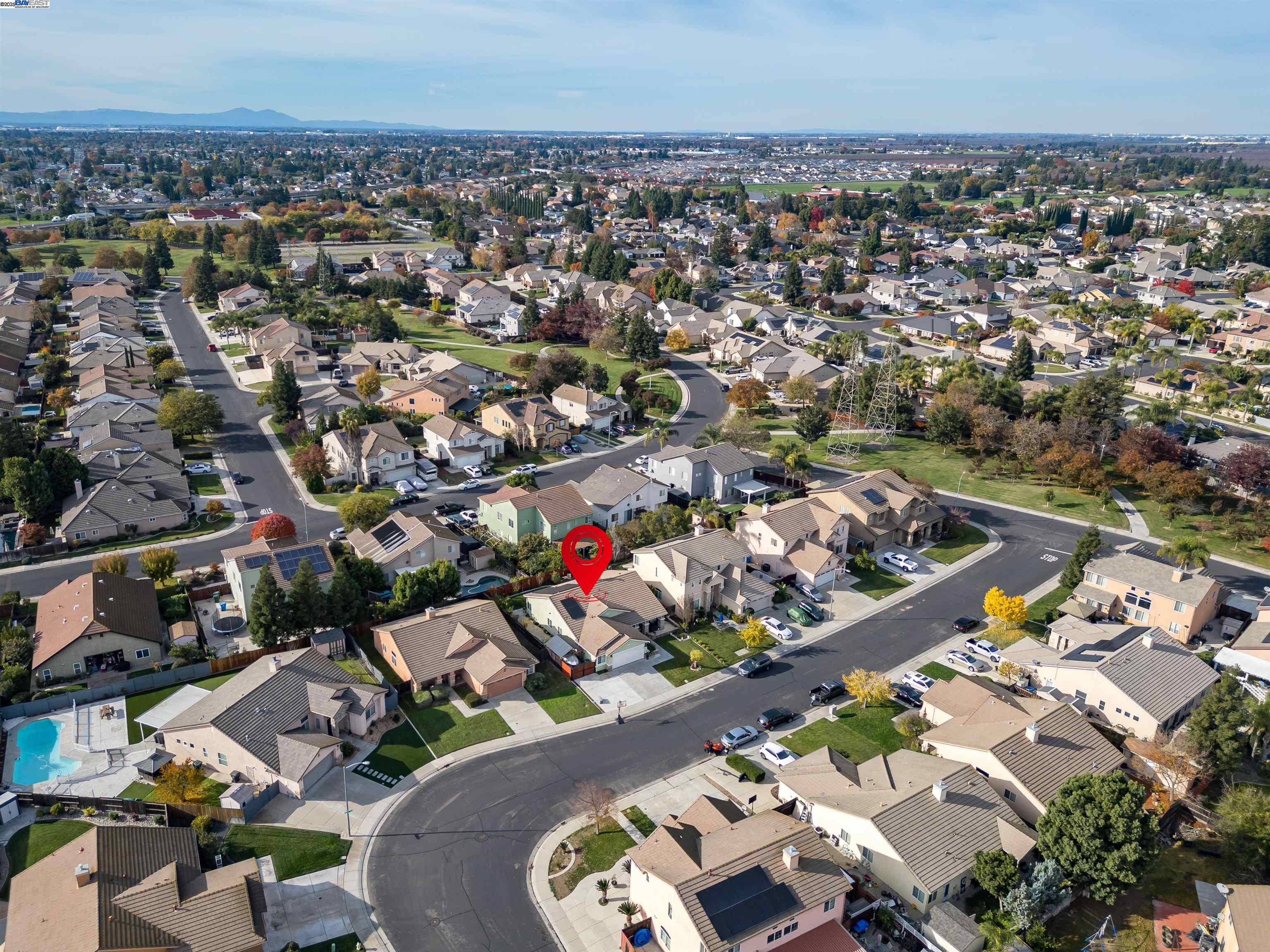 Detail Gallery Image 33 of 34 For 715 Bobcat Ln, Manteca,  CA 95336 - 4 Beds | 2 Baths