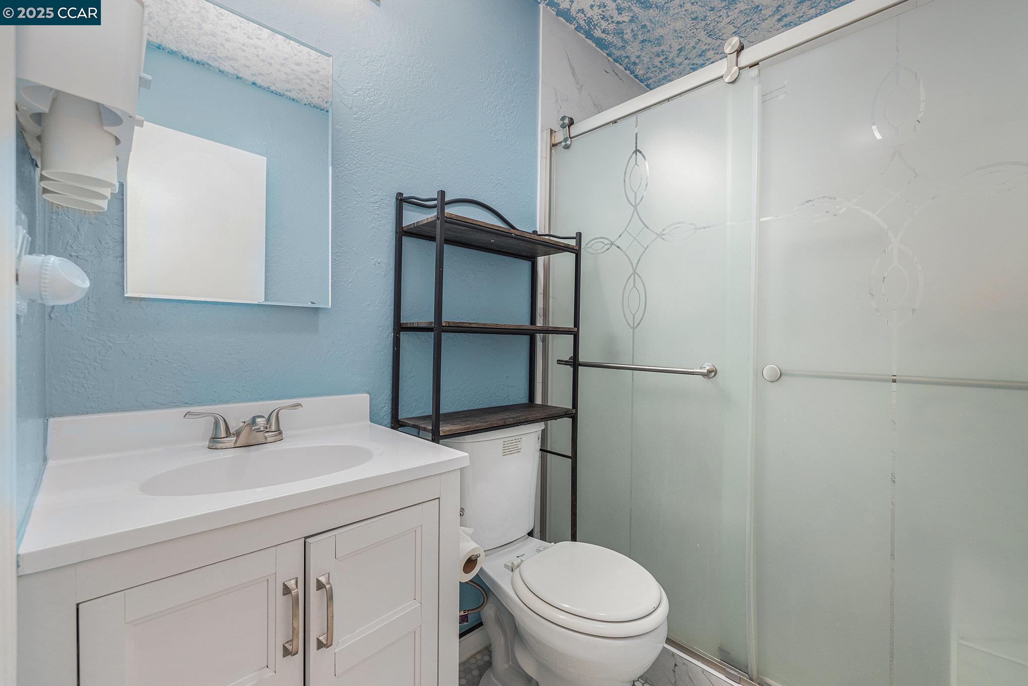 Detail Gallery Image 14 of 16 For 2408 Lemontree Ct #1,  Antioch,  CA 94509 - 2 Beds | 1 Baths