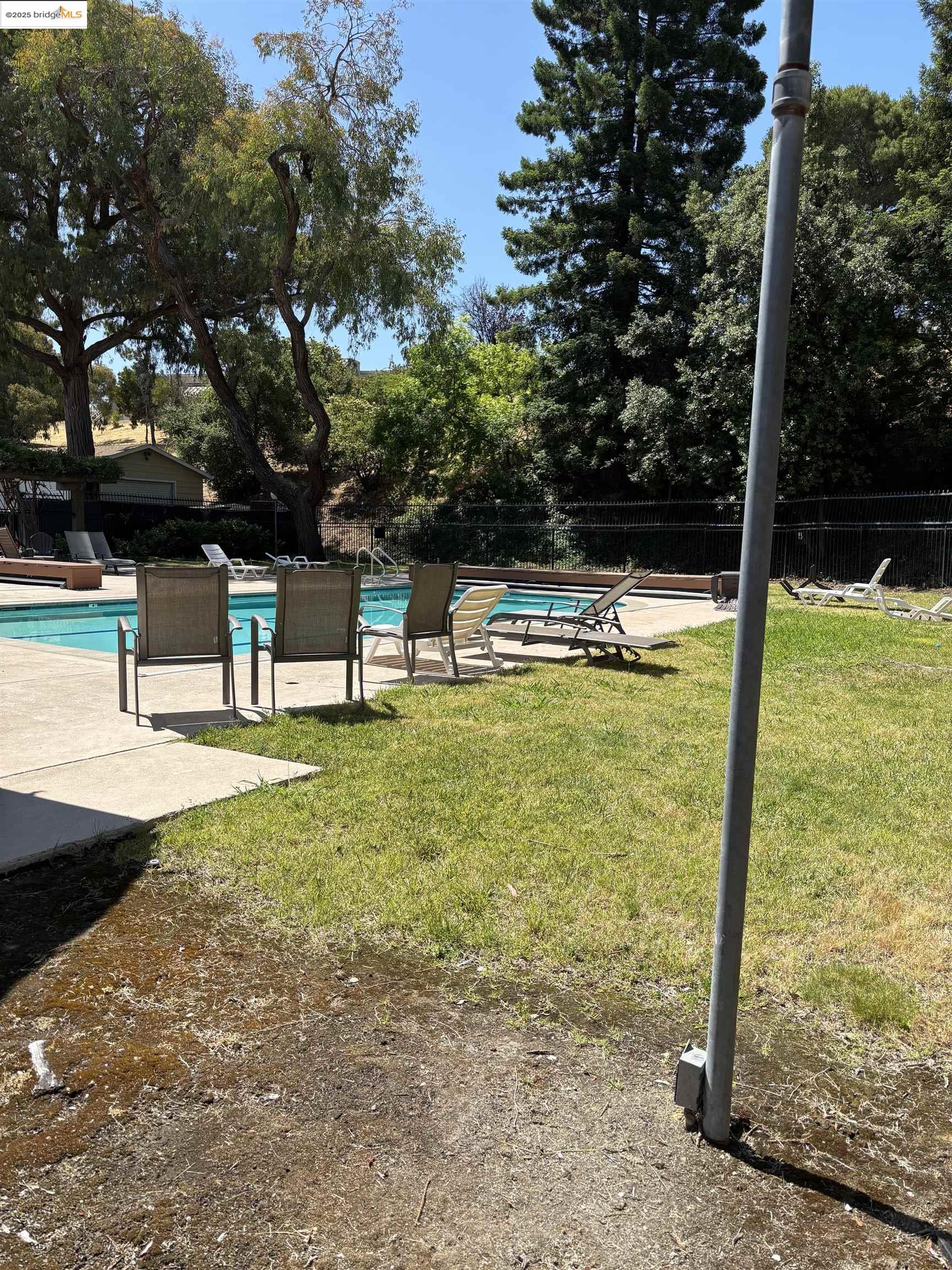 Photo #19: 41118894 Listing: Photo #19