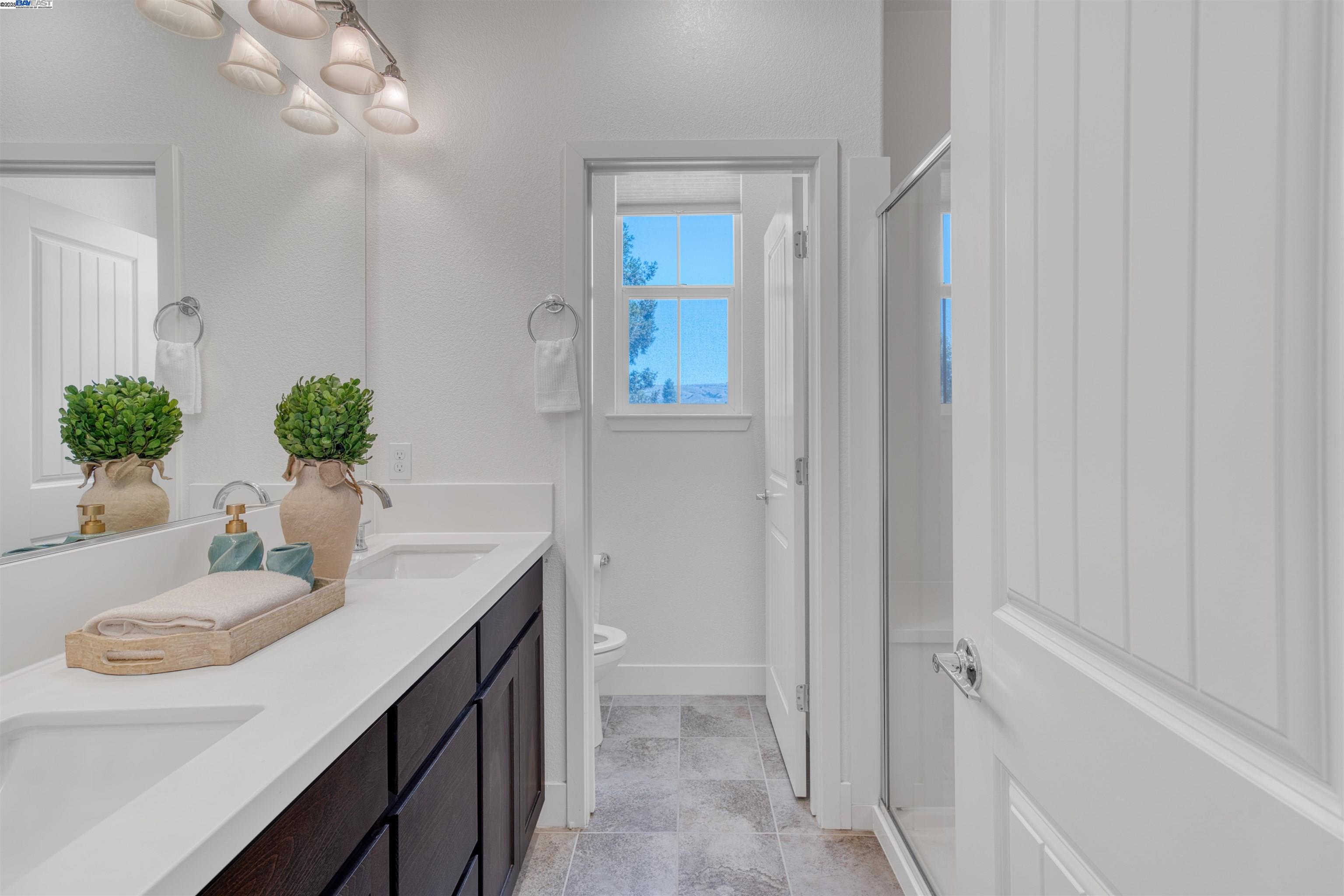 Detail Gallery Image 30 of 40 For 4015 Clydesdale Cmn, Fremont,  CA 94555 - 4 Beds | 4 Baths