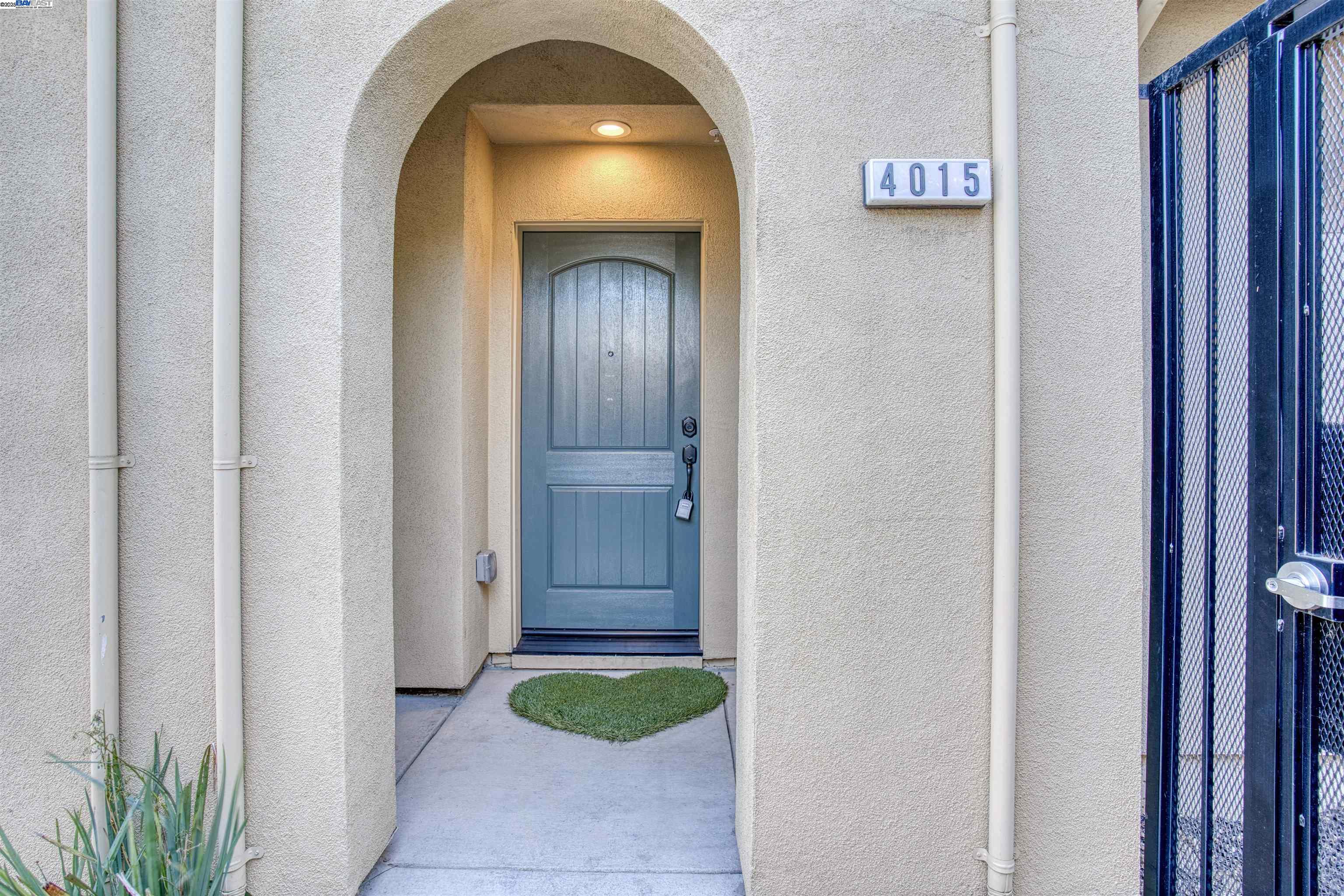 Detail Gallery Image 38 of 40 For 4015 Clydesdale Cmn, Fremont,  CA 94555 - 4 Beds | 4 Baths