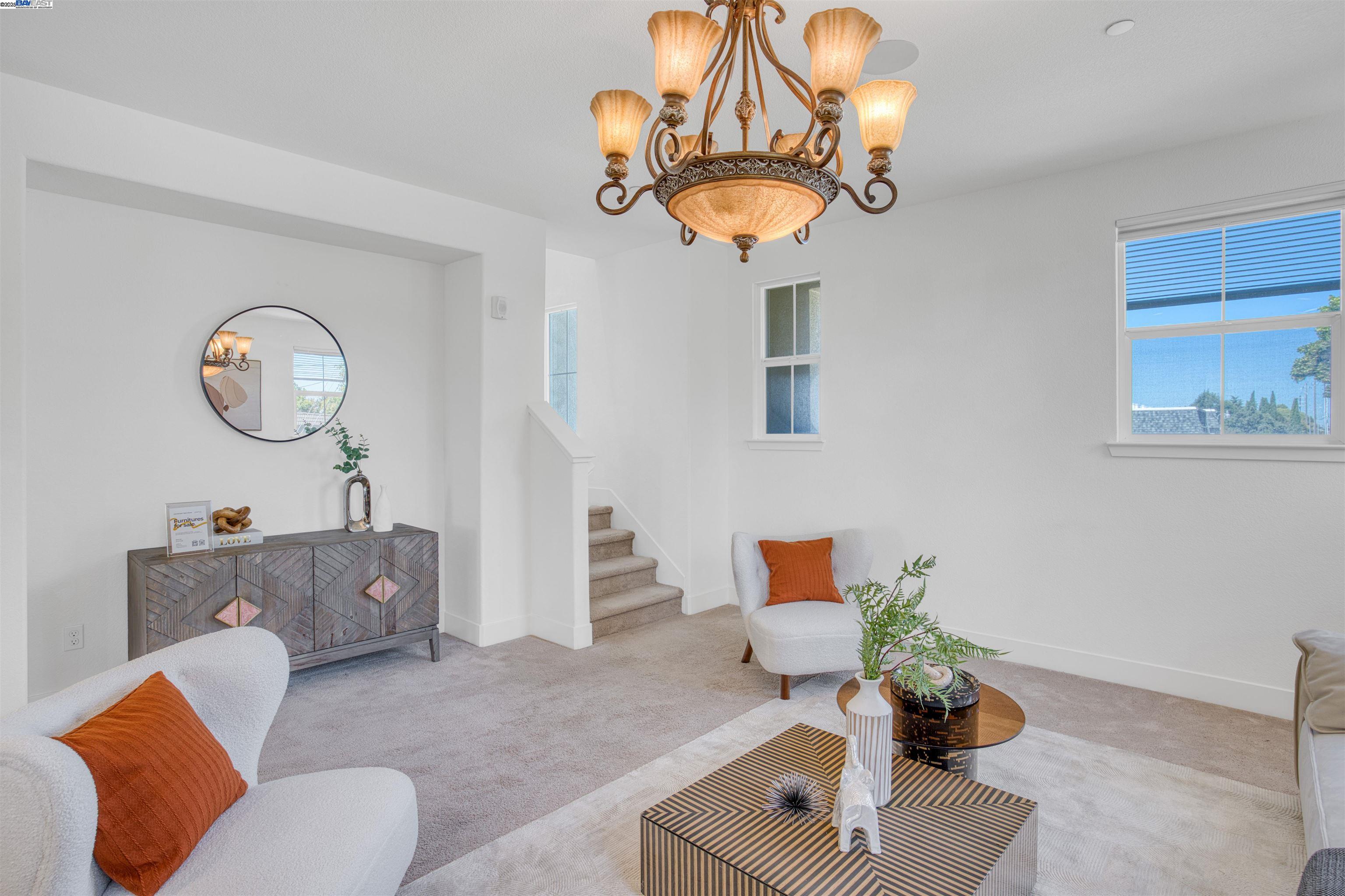 Detail Gallery Image 8 of 40 For 4015 Clydesdale Cmn, Fremont,  CA 94555 - 4 Beds | 4 Baths