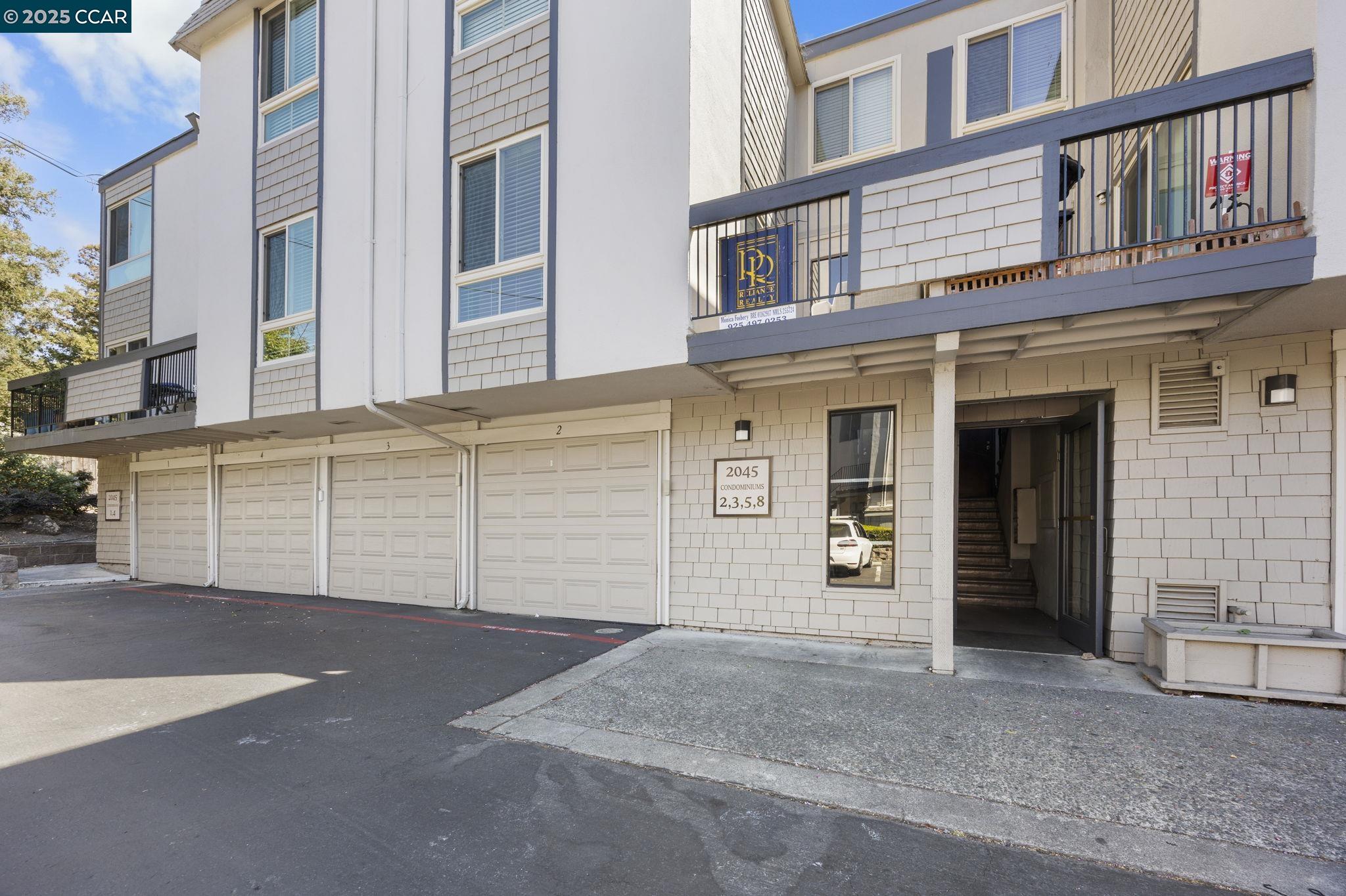 Detail Gallery Image 18 of 18 For 2045 Sierra Rd #2,  Concord,  CA 94518 - 3 Beds | 2/1 Baths