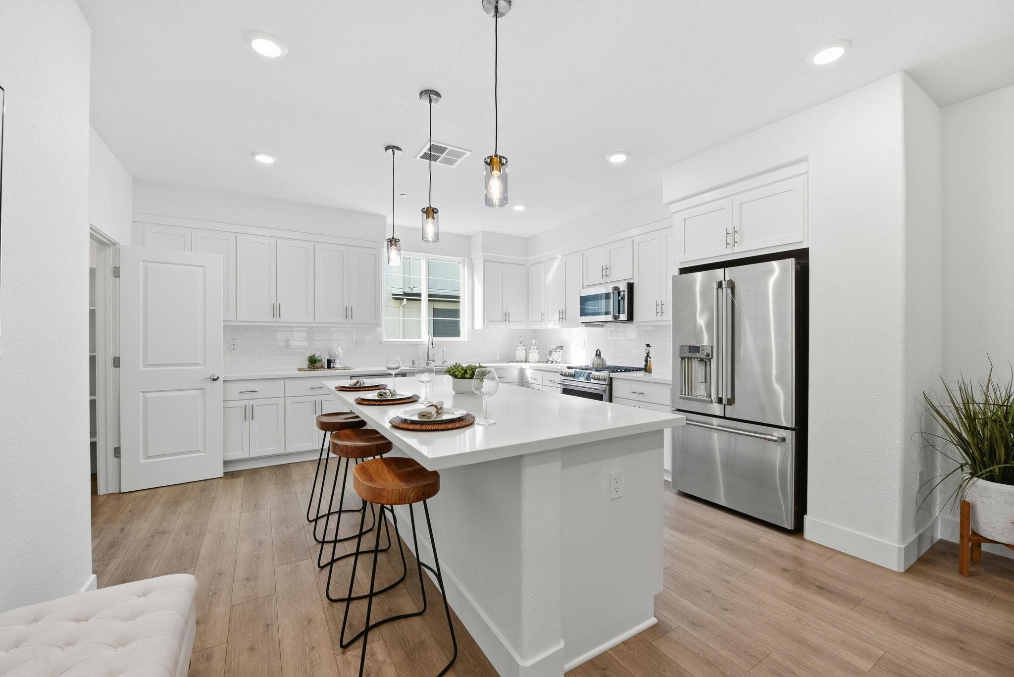 Detail Gallery Image 11 of 51 For 721 Delve Ct, Hayward,  CA 94544 - 4 Beds | 3/1 Baths