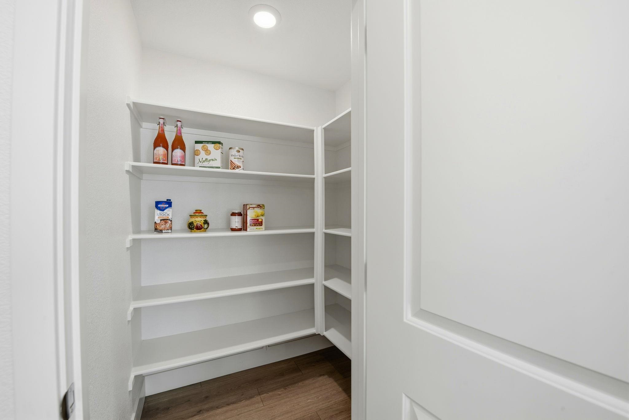 Detail Gallery Image 15 of 51 For 721 Delve Ct, Hayward,  CA 94544 - 4 Beds | 3/1 Baths