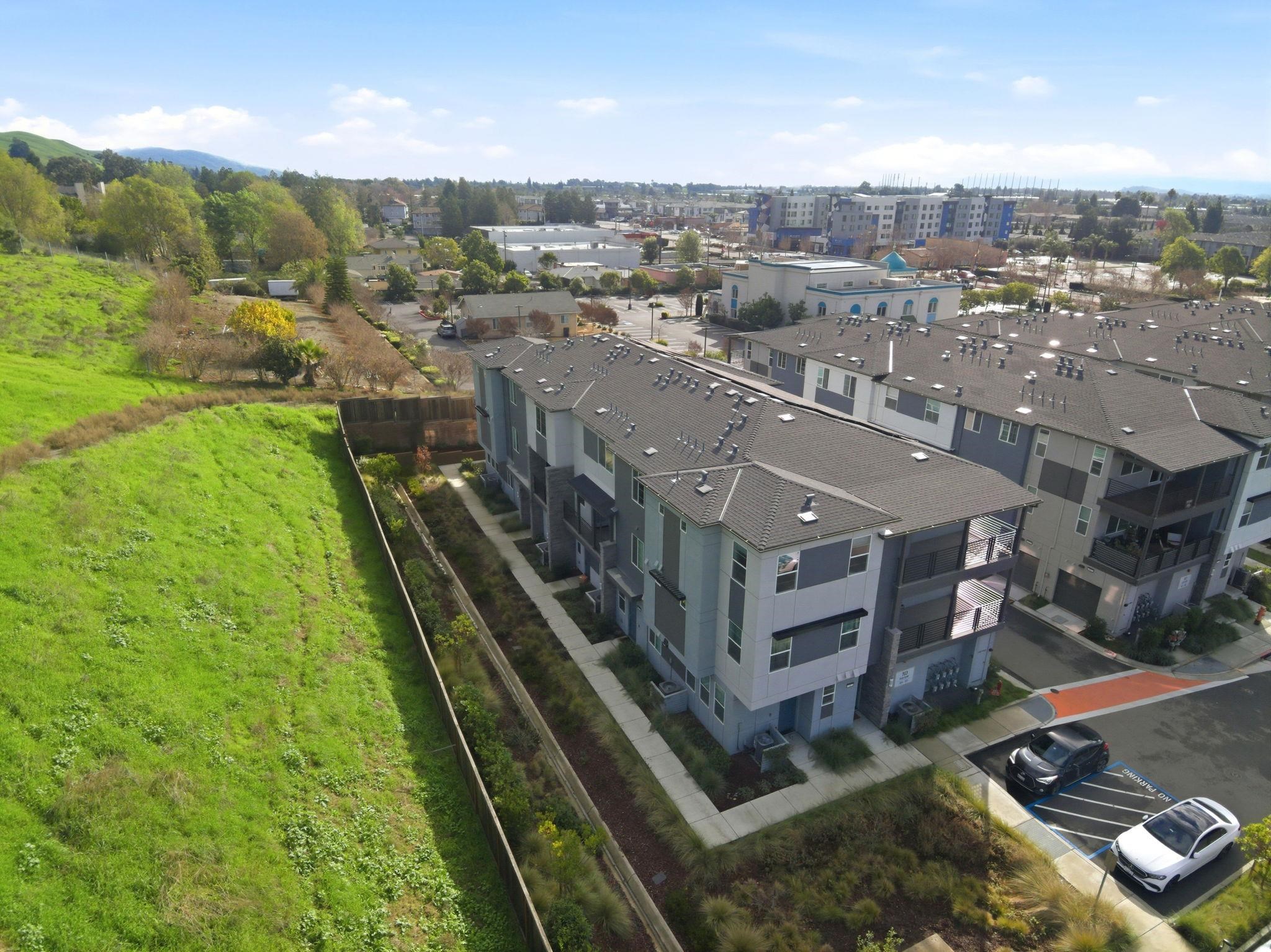 Detail Gallery Image 3 of 51 For 721 Delve Ct, Hayward,  CA 94544 - 4 Beds | 3/1 Baths