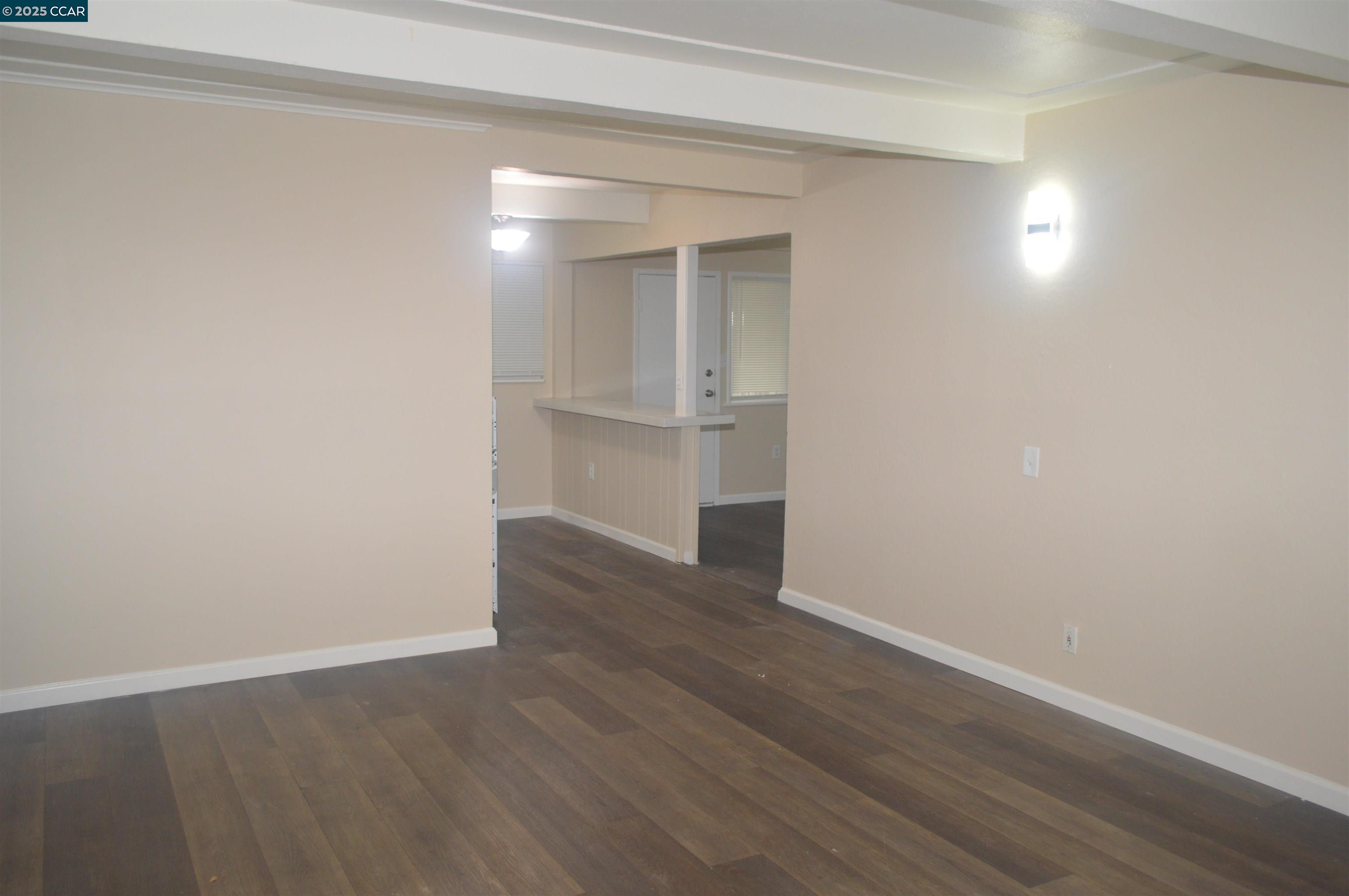 Detail Gallery Image 5 of 23 For 43 Bay Dr, Bay Point,  CA 94565 - 3 Beds | 1 Baths