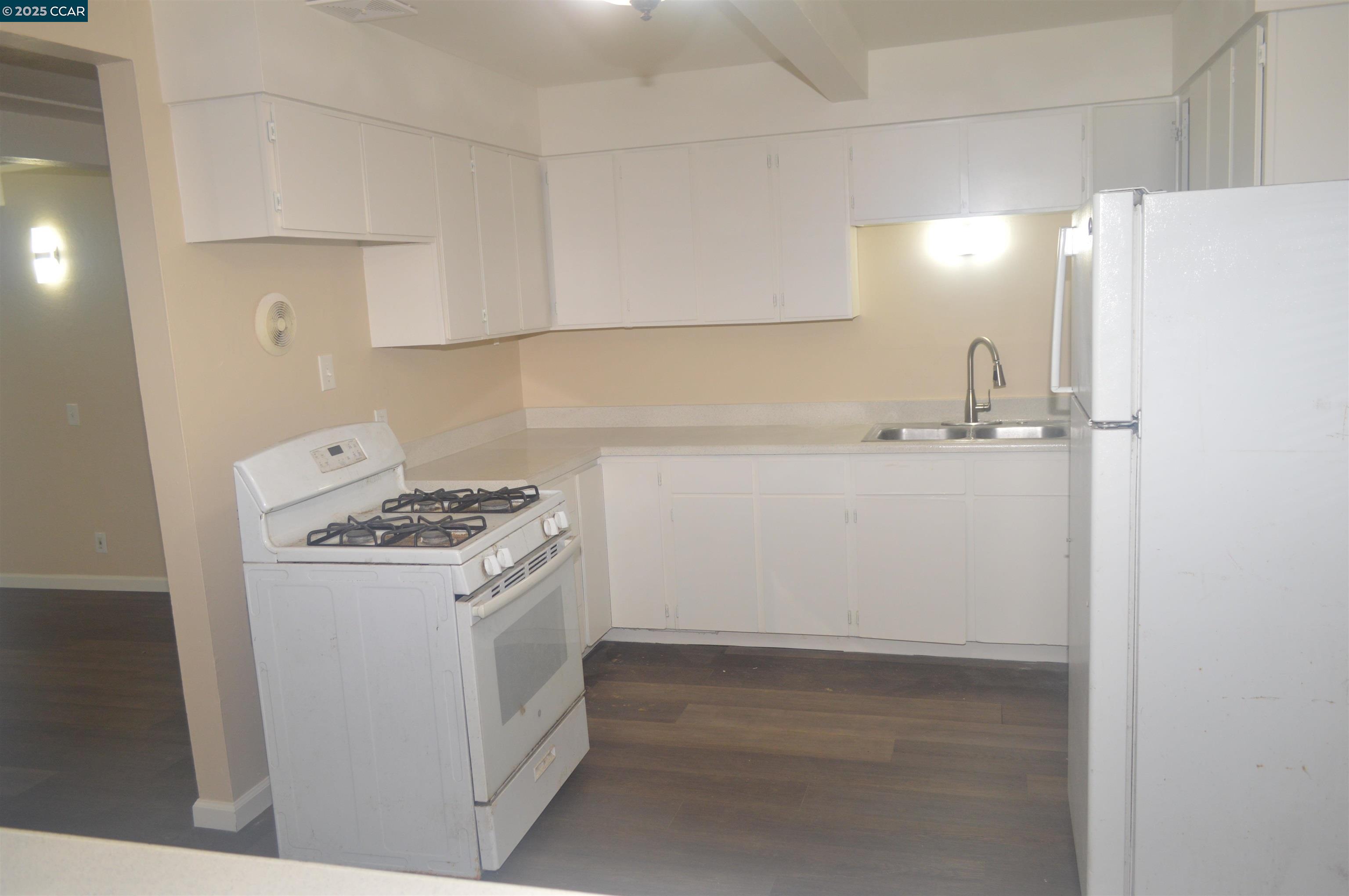 Detail Gallery Image 8 of 23 For 43 Bay Dr, Bay Point,  CA 94565 - 3 Beds | 1 Baths