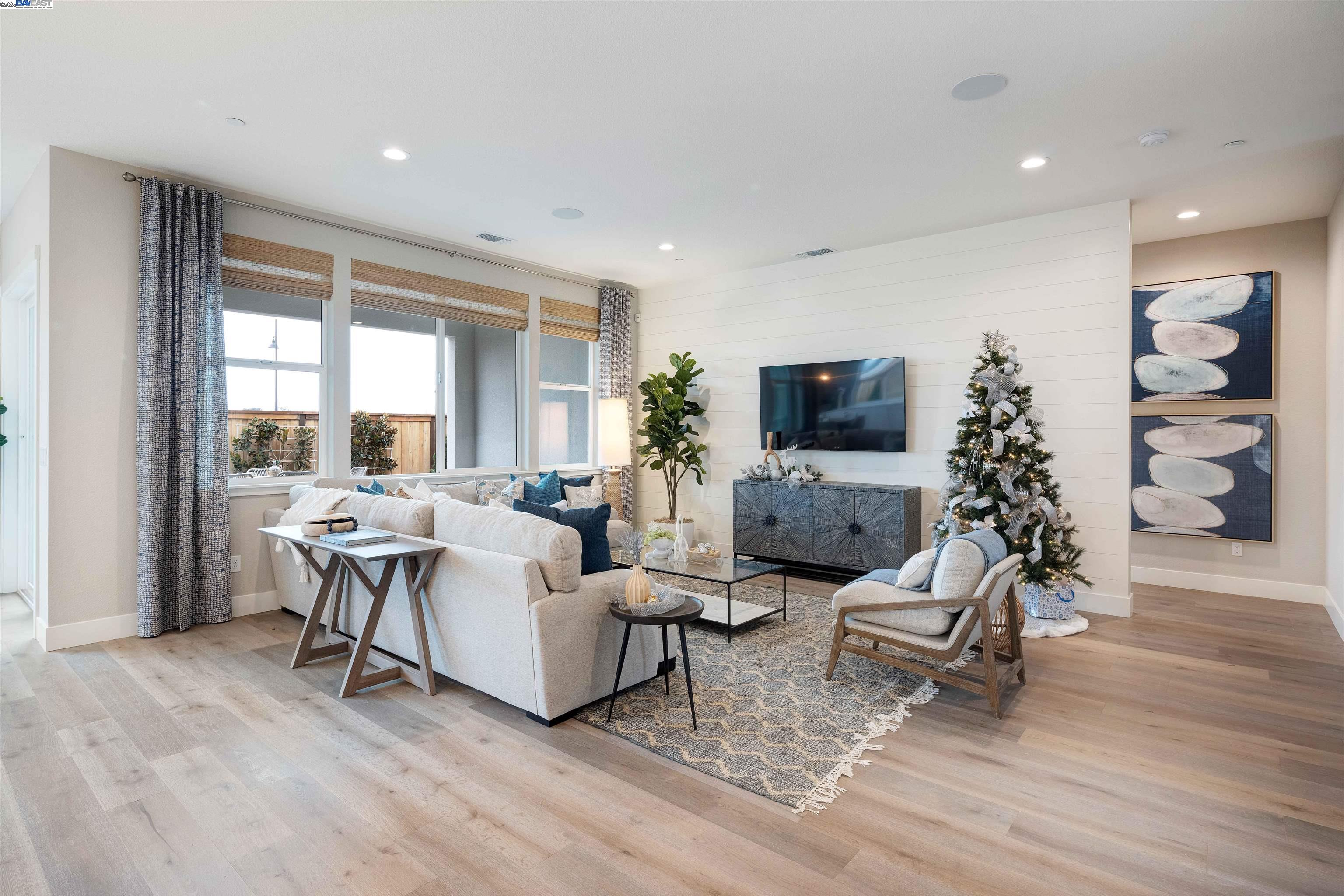 1371 Crescent Avenue, Manteca, CA, 95336