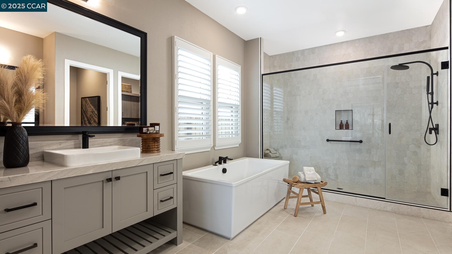 Detail Gallery Image 7 of 34 For 3144 Boca Way, Tracy,  CA 95377 - 3 Beds | 3 Baths