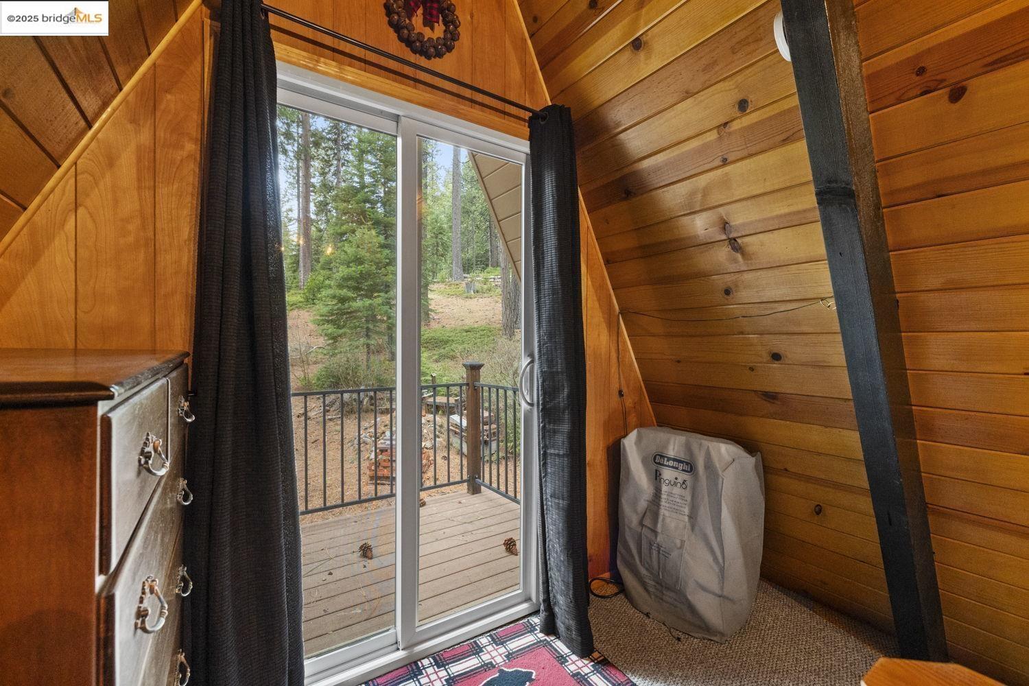 Detail Gallery Image 16 of 38 For 25728 Upper Scenic Dr, Long Barn,  CA 95335 - 1 Beds | 1 Baths