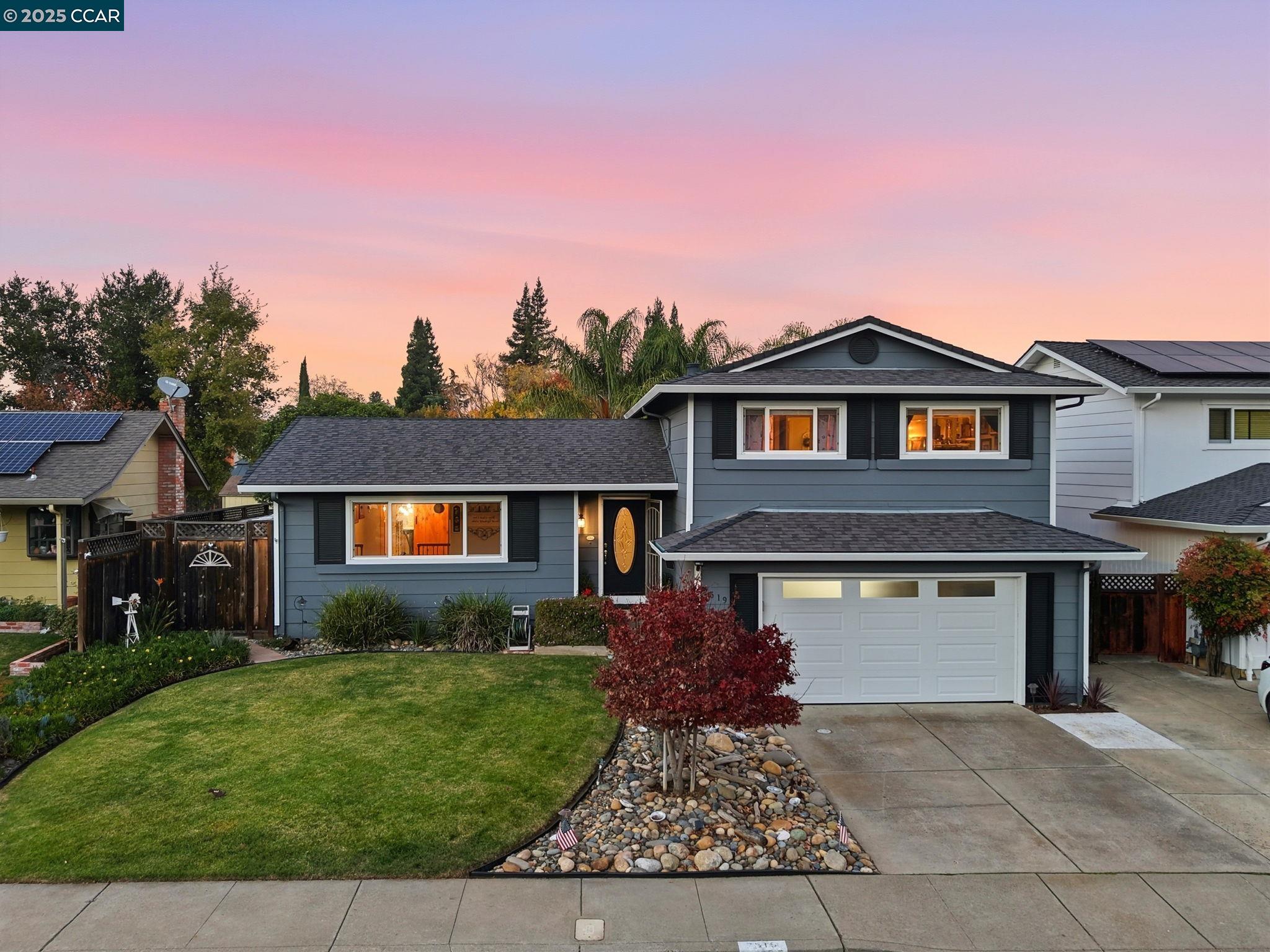 Front Image Thumbnail for CC41118993