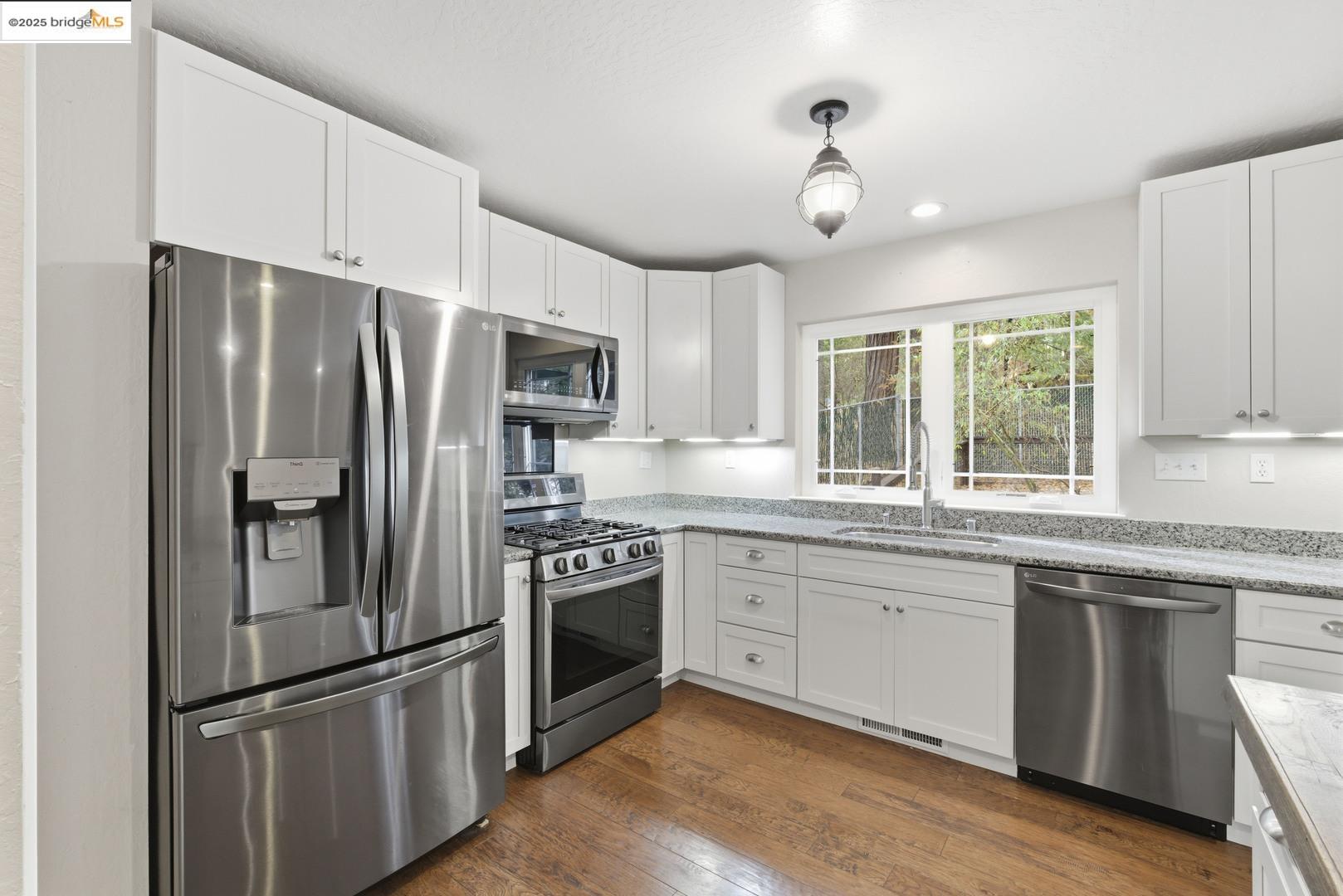 Detail Gallery Image 25 of 51 For 2136 Silver Drive, Arnold,  CA 95223 - 3 Beds | 2/1 Baths