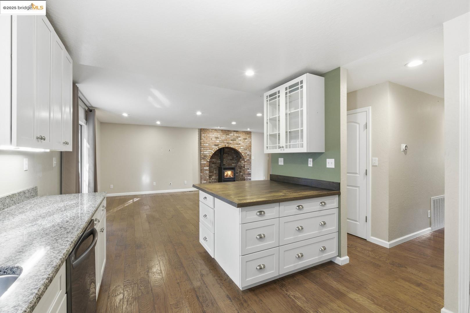 Detail Gallery Image 27 of 51 For 2136 Silver Drive, Arnold,  CA 95223 - 3 Beds | 2/1 Baths