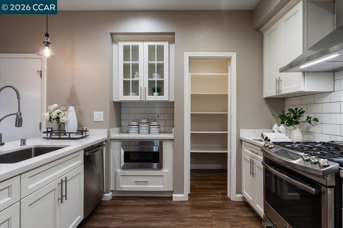 Detail Gallery Image 12 of 36 For 57 Karkin Pl, Clayton,  CA 94517 - 3 Beds | 2/1 Baths