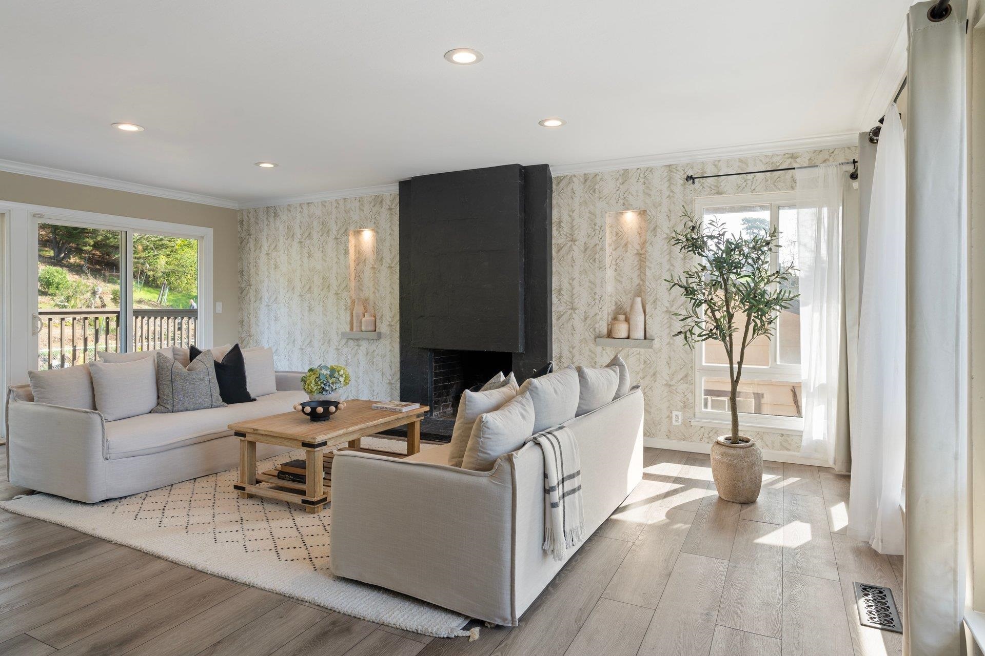 Detail Gallery Image 5 of 50 For 27912 Farm Hill Dr, Hayward,  CA 94542 - 6 Beds | 3 Baths