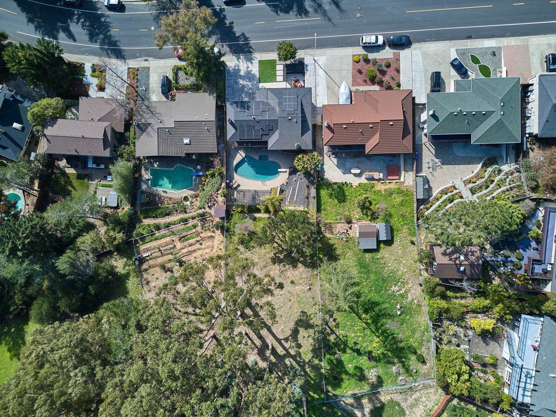 Detail Gallery Image 48 of 50 For 27912 Farm Hill Dr, Hayward,  CA 94542 - 6 Beds | 3 Baths