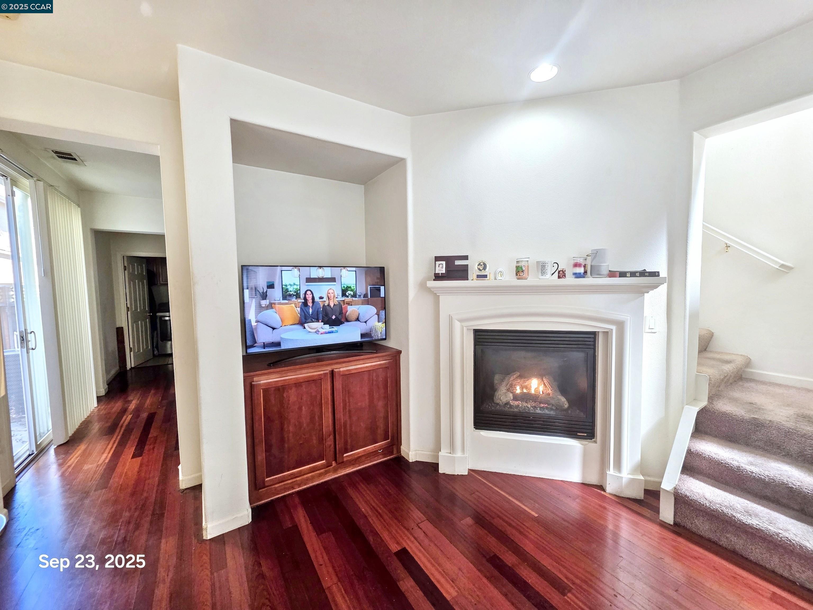 Detail Gallery Image 5 of 27 For 5036 Match Ct, Richmond,  CA 94806 - 3 Beds | 2/1 Baths