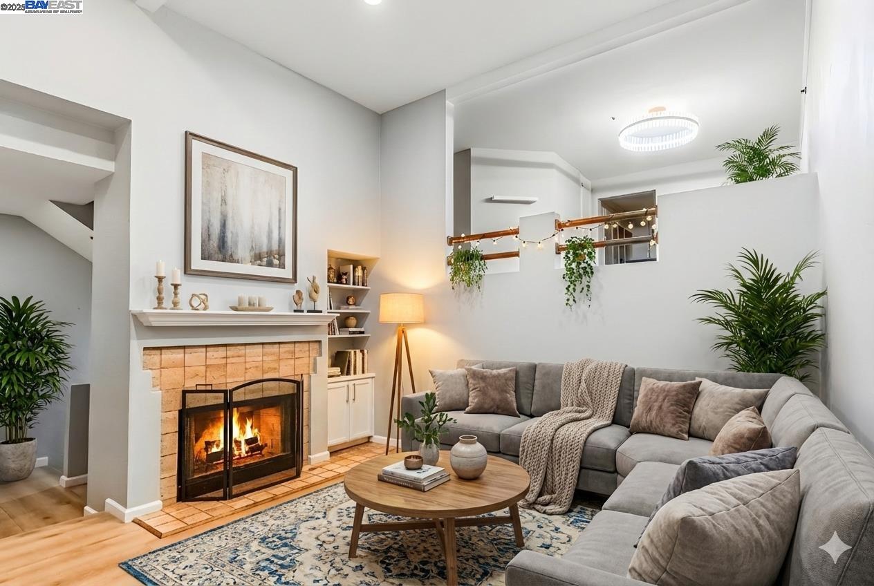 Detail Gallery Image 4 of 33 For 219 Commons Ln, Foster City,  CA 94404 - 2 Beds | 2 Baths