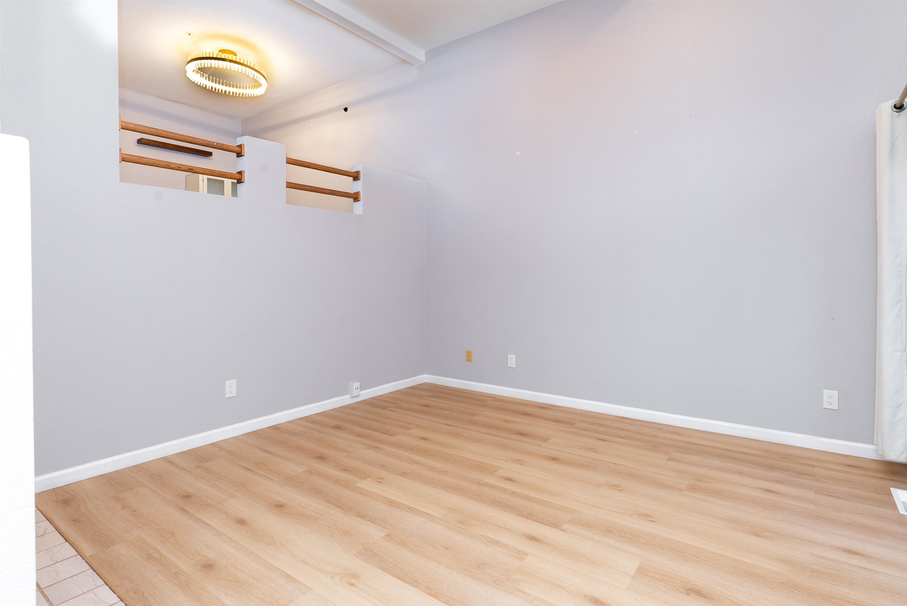 Detail Gallery Image 6 of 33 For 219 Commons Ln, Foster City,  CA 94404 - 2 Beds | 2 Baths