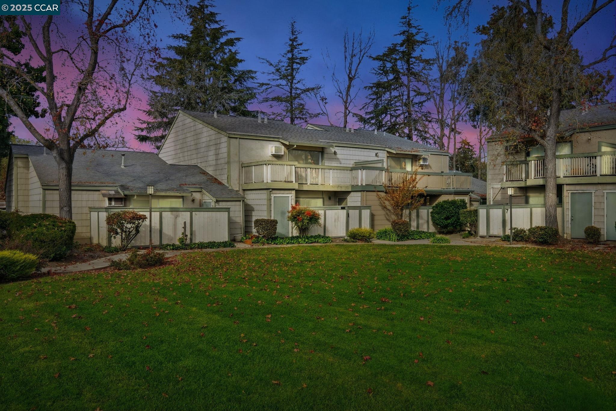 Detail Gallery Image 23 of 25 For 2890 Treat Blvd #5,  Concord,  CA 94518 - 2 Beds | 1 Baths