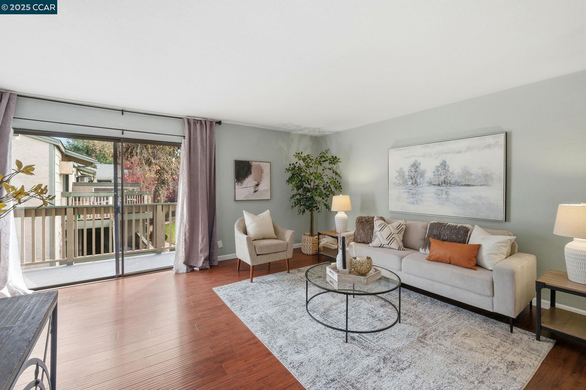 Photo #4: 41119249 Listing: Photo #4